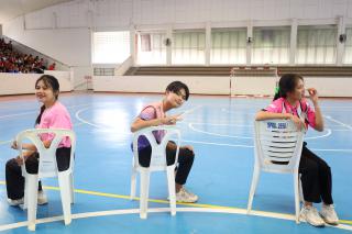 105. "MAKE FRIENDS, HAVE FUN" สานสัมพันธ์น้องพี่