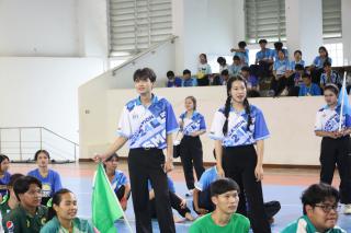 132. "MAKE FRIENDS, HAVE FUN" สานสัมพันธ์น้องพี่