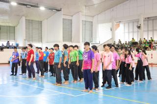 144. "MAKE FRIENDS, HAVE FUN" สานสัมพันธ์น้องพี่