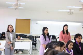 11. กิจกรรมการแสดงละครในสถานศึกษา
