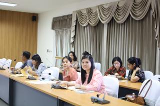 10. ประชุมเพื่อชี้แจงการออกนิเทศนักศึกษาครูคืนถิ่น