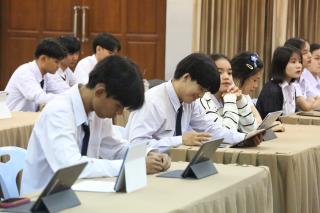 12. โครงการพัฒนาทักษะวิชาชีพครูกับการเรียนรู้ด้วยเทคโนโลยีดิจิทัล