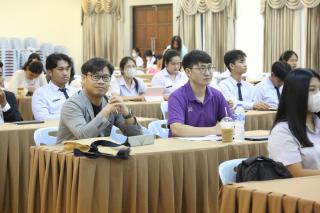 13. โครงการพัฒนาทักษะวิชาชีพครูกับการเรียนรู้ด้วยเทคโนโลยีดิจิทัล