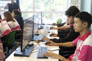 12. กิจกรรมพัฒนาผู้เรียน โปรแกรมวิชาคอมพิวเตอร์