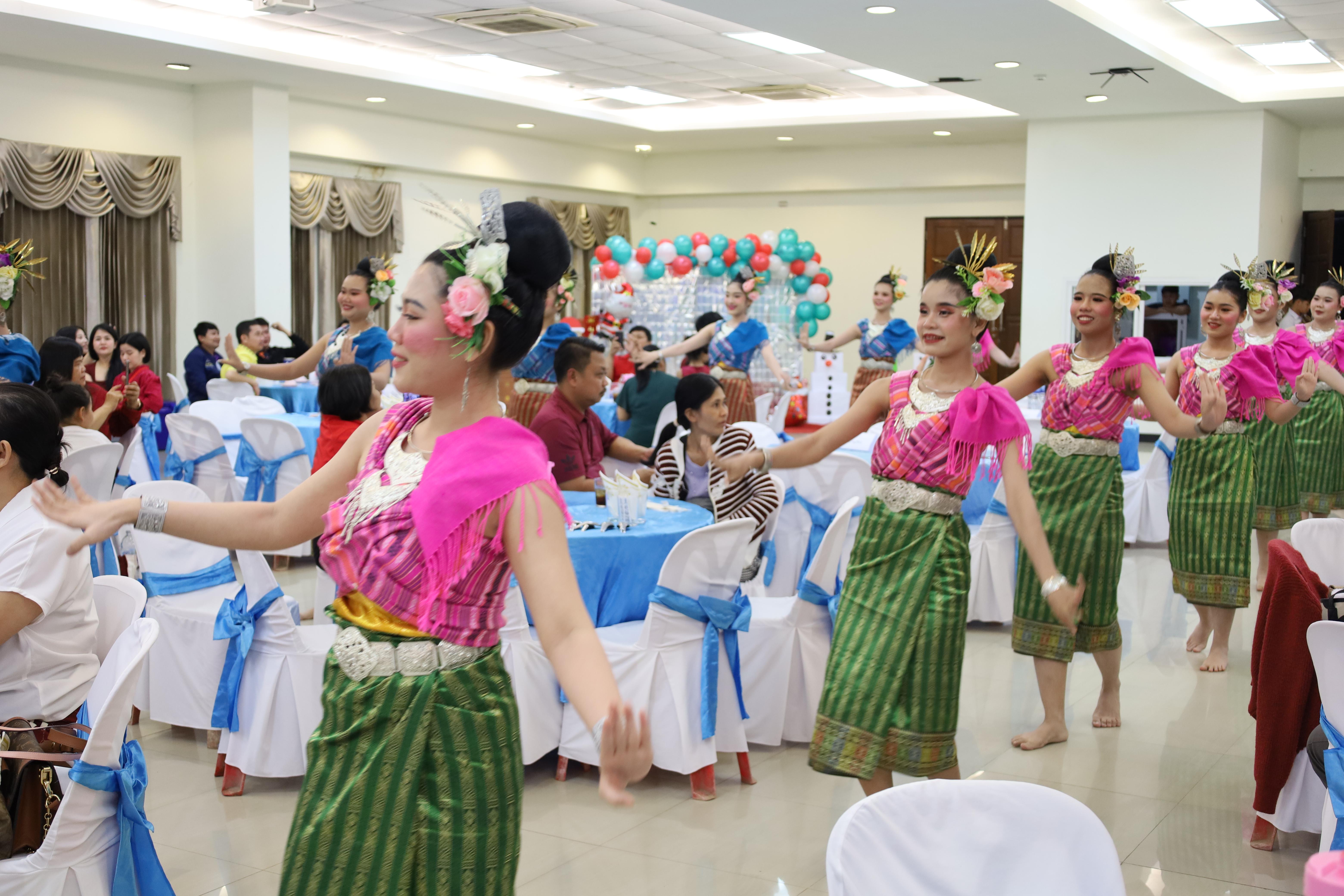 223. สังสรรค์ปีใหม่ชาวครุศาสตร์