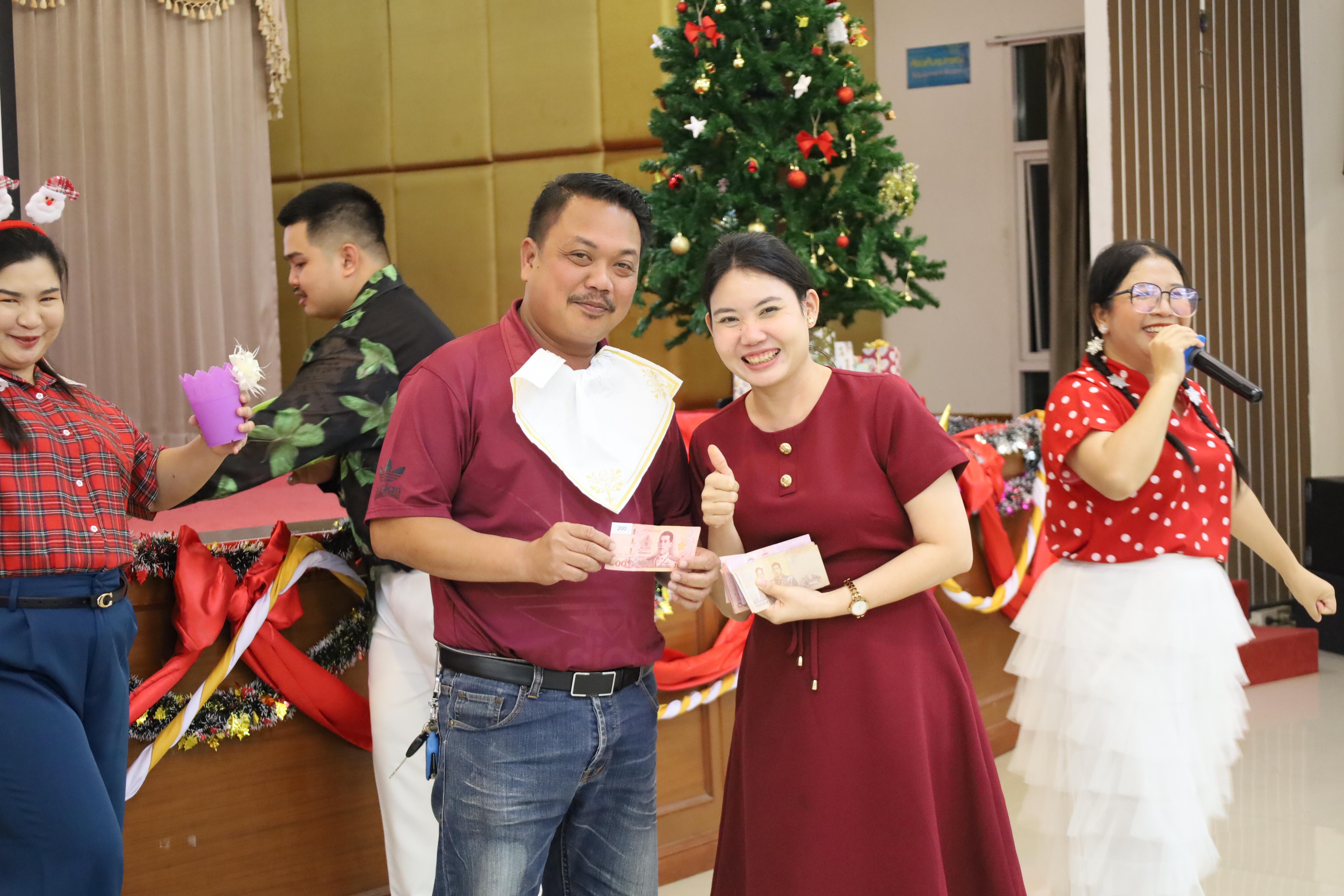 471. สังสรรค์ปีใหม่ชาวครุศาสตร์