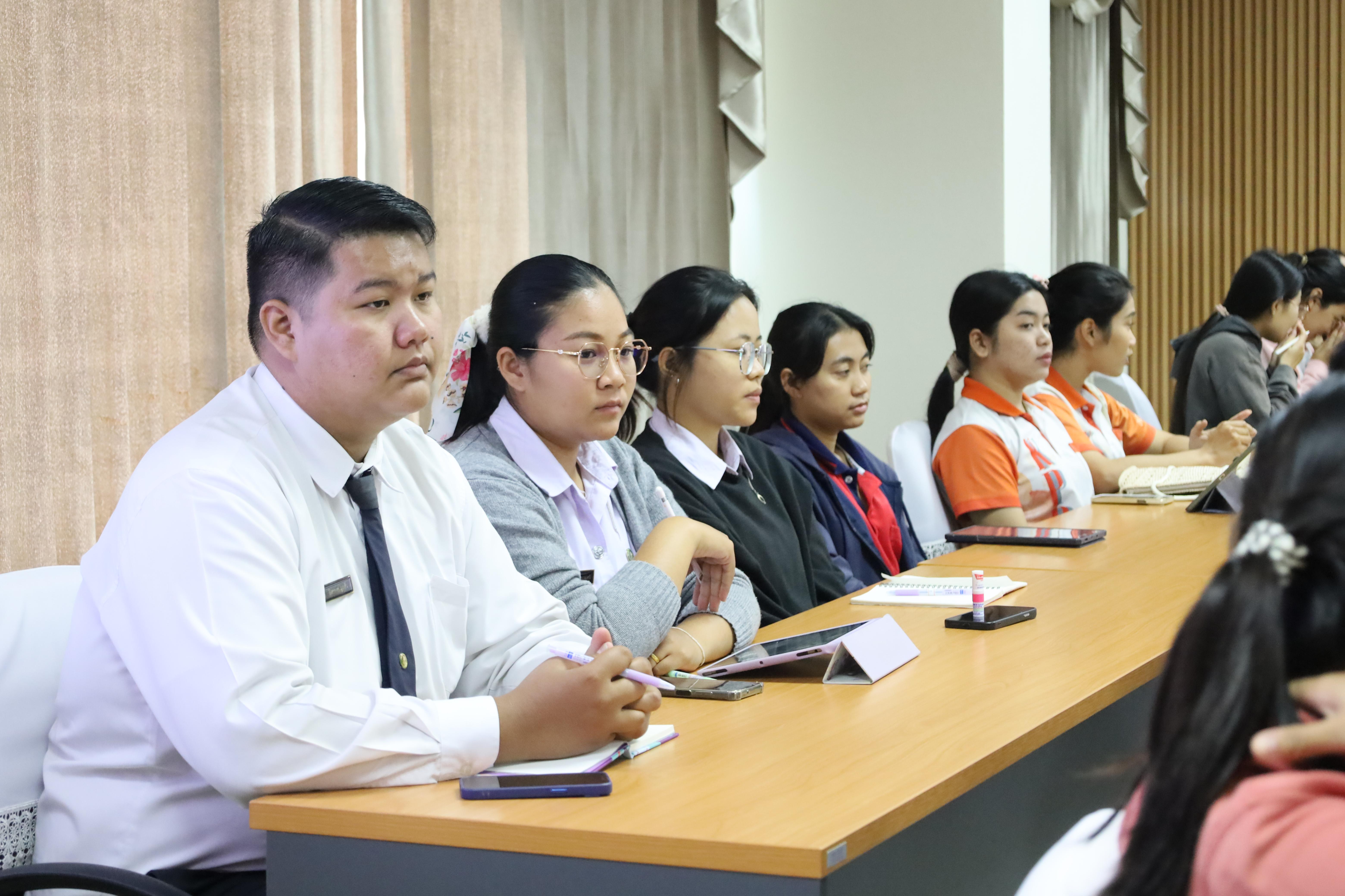 7. ประชุมเตรียมความพร้อมการจัดค่ายจิตอาสาครุศาสตร์สัมพันธ์ 8 มหาวิทยาลัยราชภัฏภาคเหนือ ครั้งที่ 9