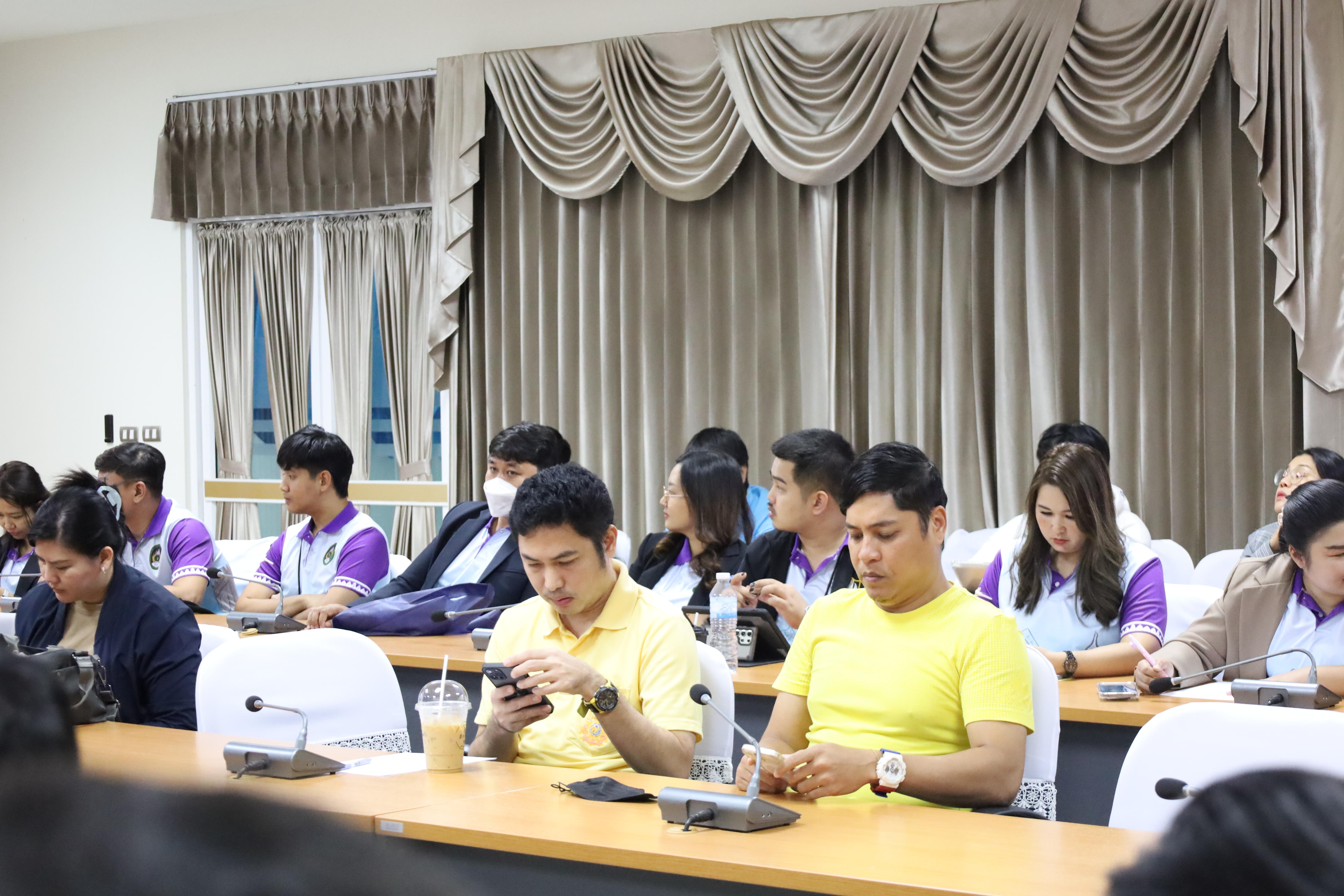 8. ประชุมเตรียมความพร้อมการจัดค่ายจิตอาสาครุศาสตร์สัมพันธ์ 8 มหาวิทยาลัยราชภัฏภาคเหนือ ครั้งที่ 9