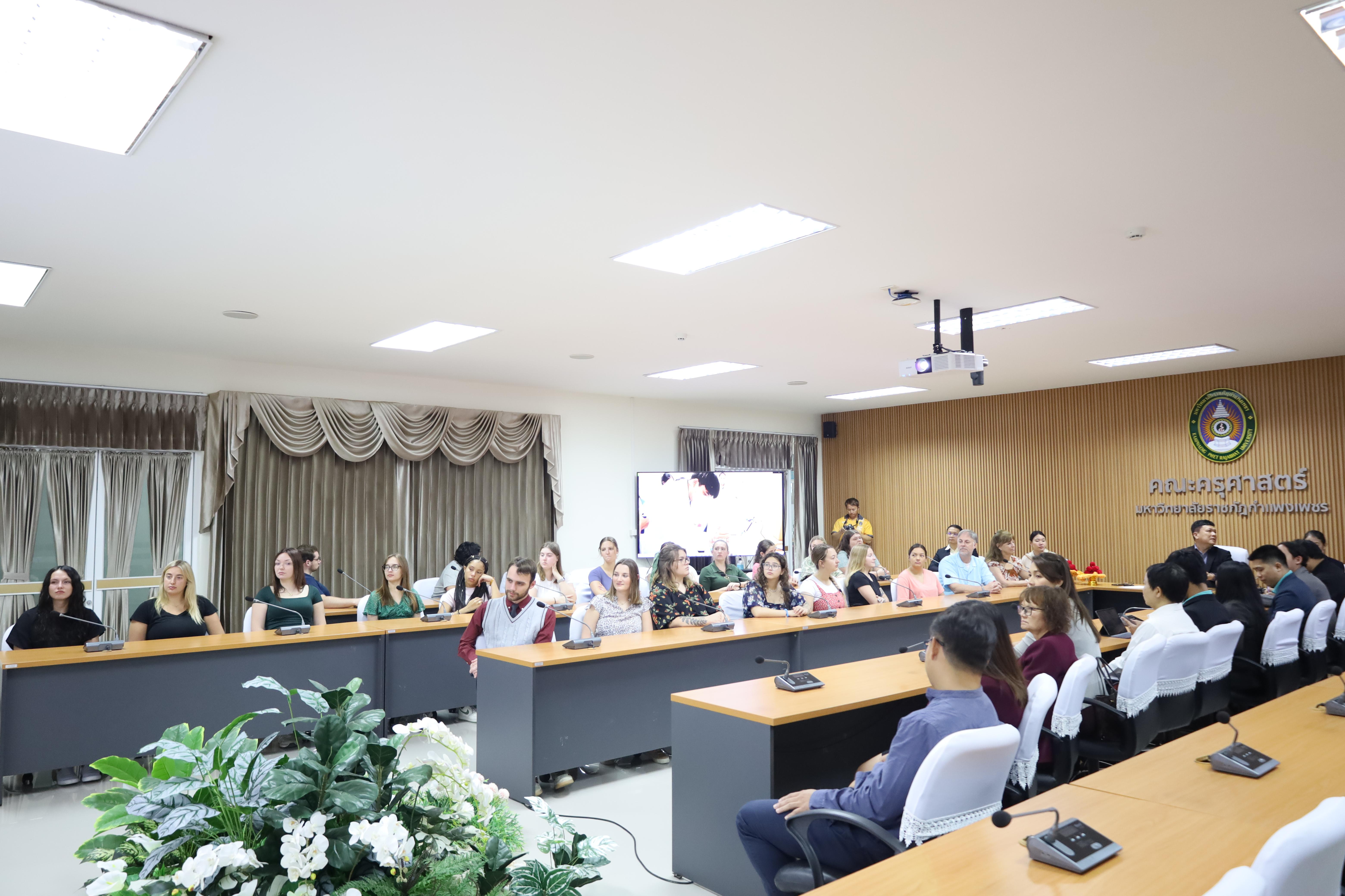 9. ต้อนรับคณะอาจารย์และนักศึกษาจาก Bowling Green State University (BGSU) รัฐ Ohio ประเทศอเมริกา