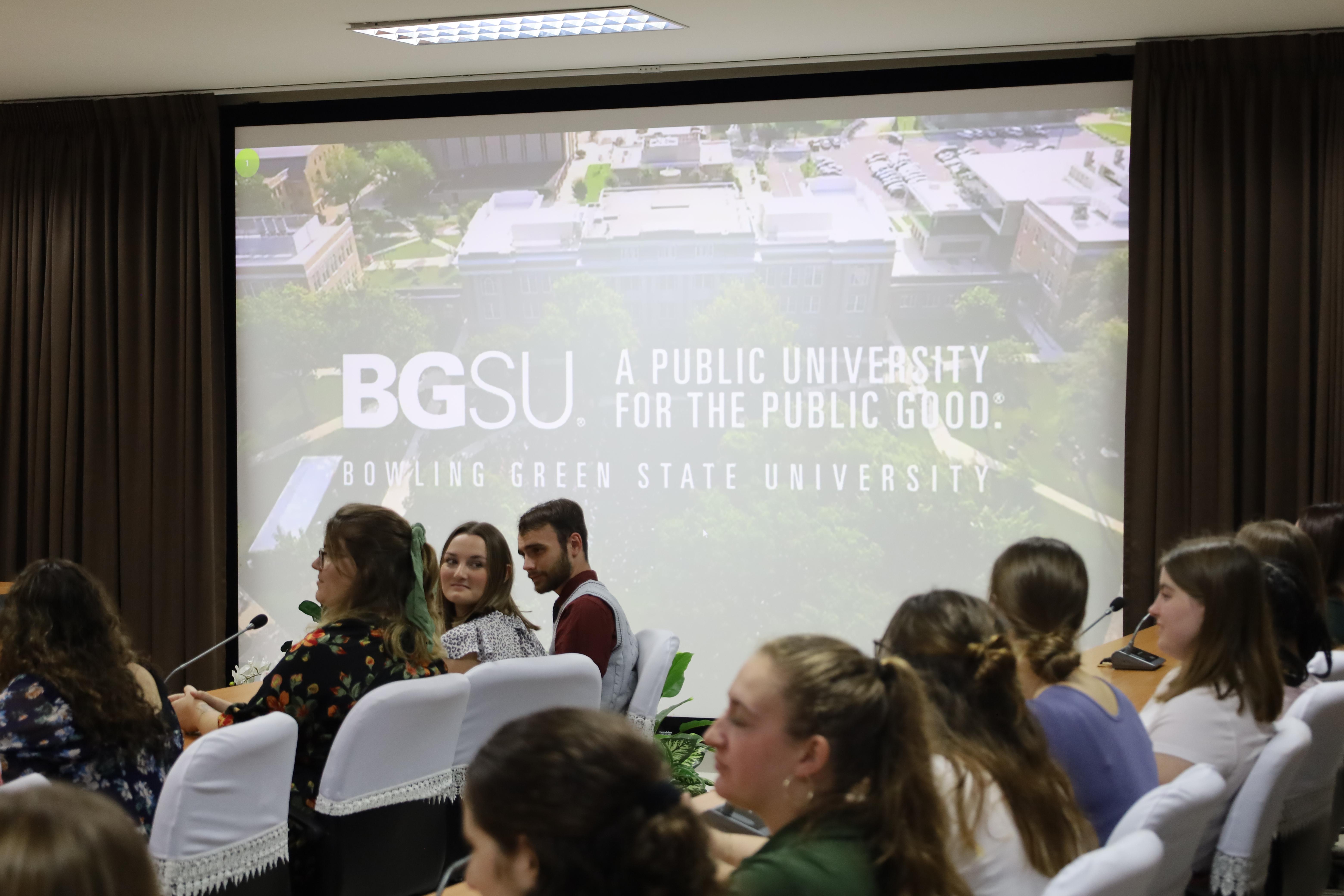 16. ต้อนรับคณะอาจารย์และนักศึกษาจาก Bowling Green State University (BGSU) รัฐ Ohio ประเทศอเมริกา