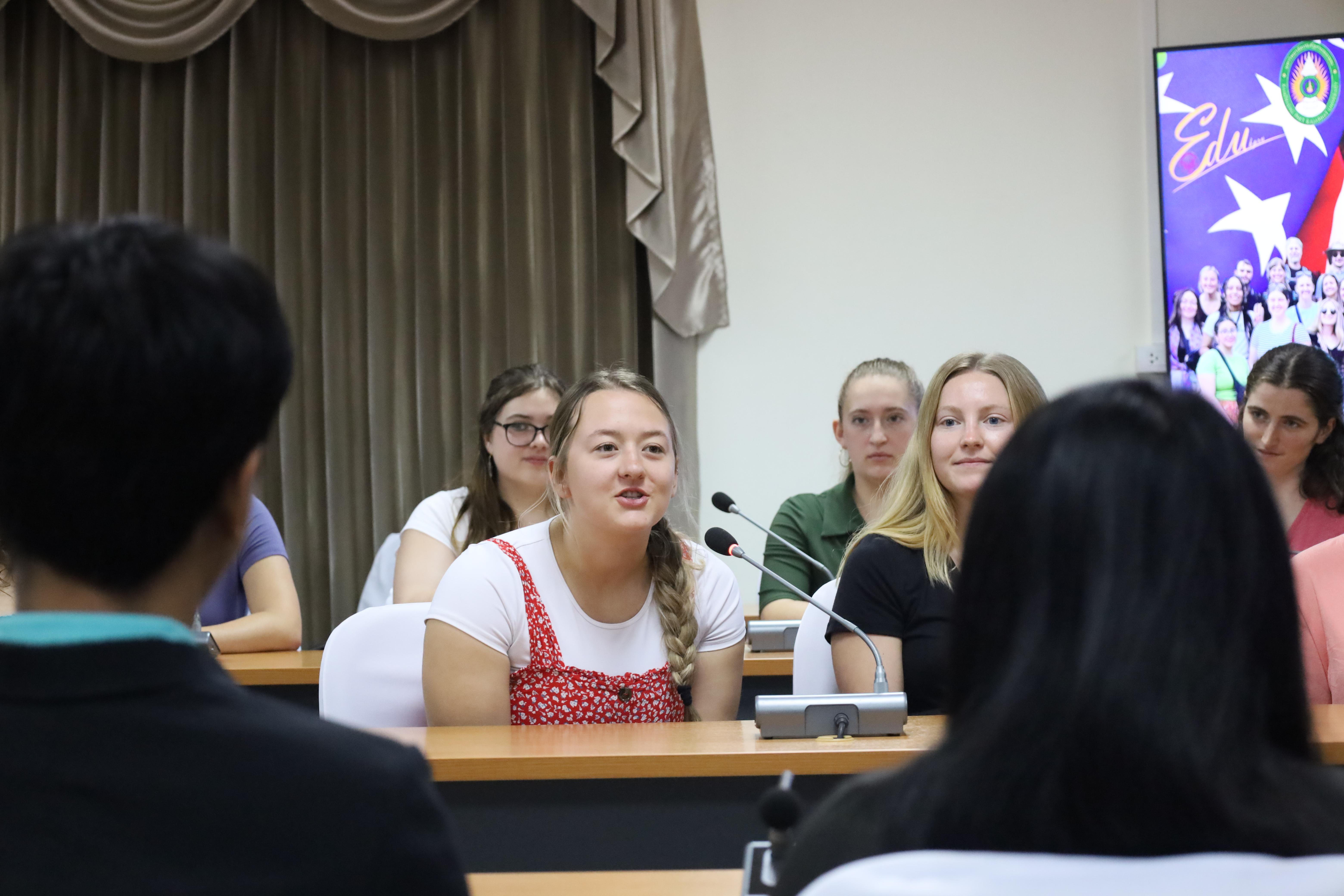 39. ต้อนรับคณะอาจารย์และนักศึกษาจาก Bowling Green State University (BGSU) รัฐ Ohio ประเทศอเมริกา