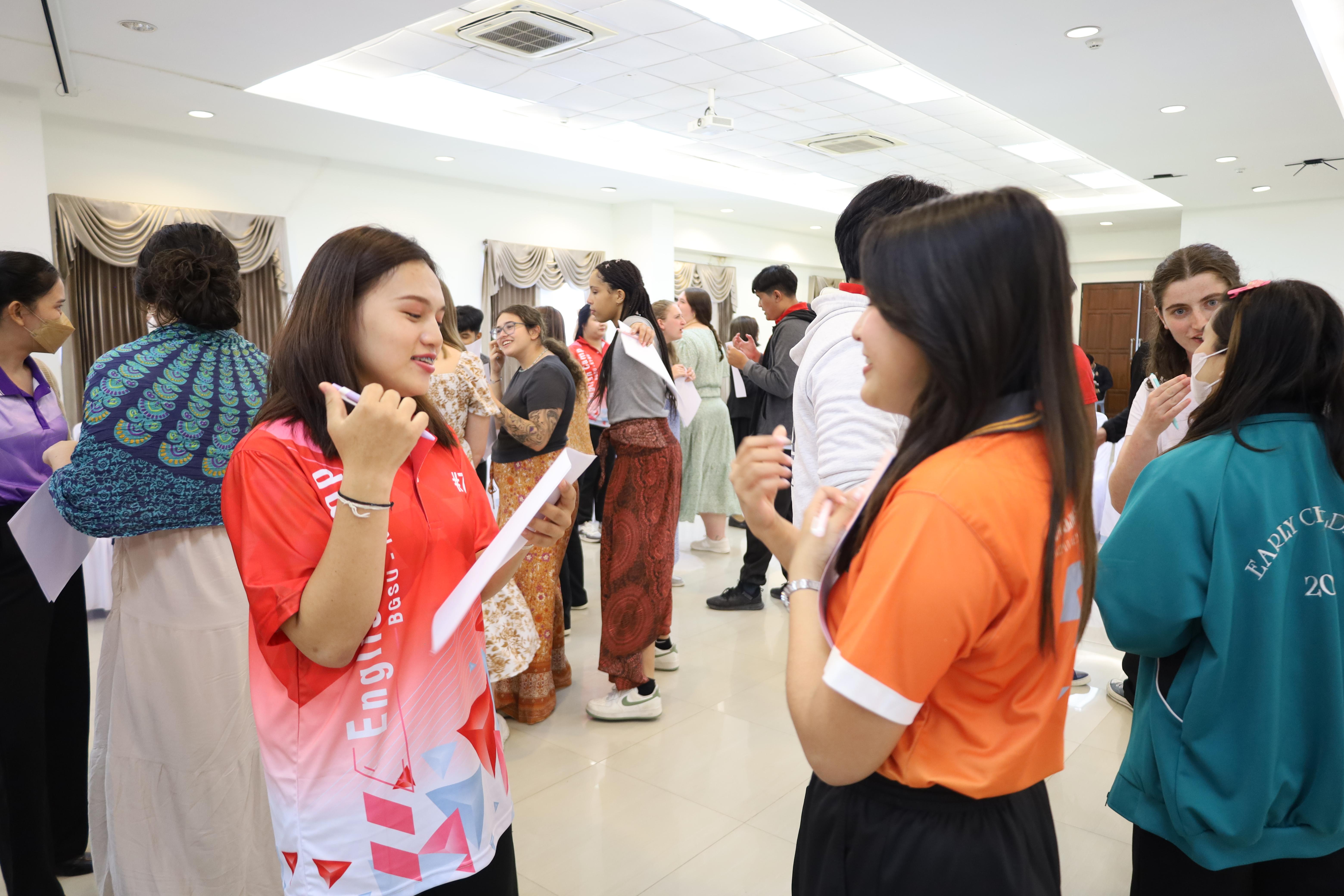 131. อบรมเชิงปฏิบัติการพัฒนาความรู้ทักษะด้านภาษาอังกฤษในศตวรรษที่ 21 สำหรับบุคลากรทางการศึกษา