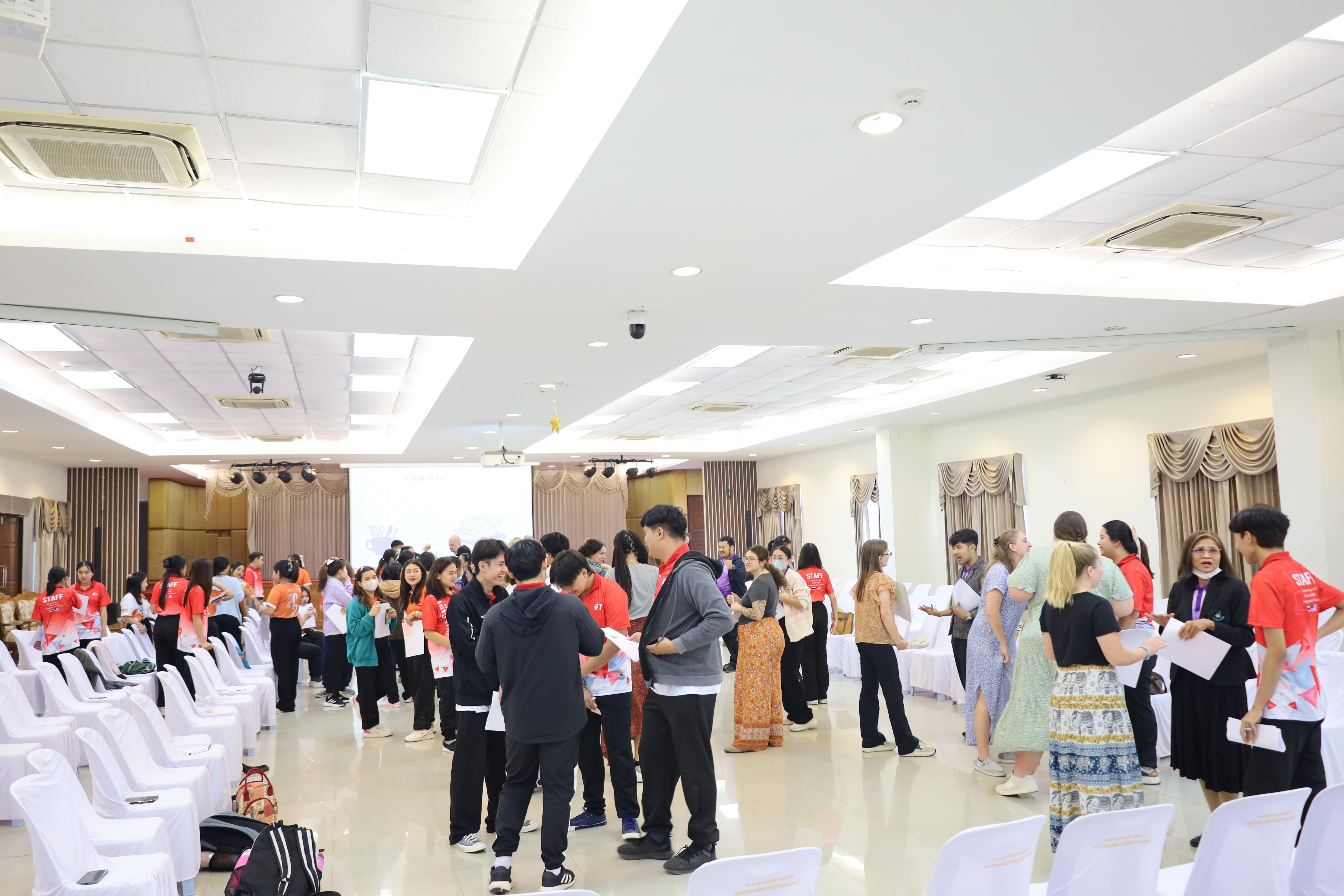 138. อบรมเชิงปฏิบัติการพัฒนาความรู้ทักษะด้านภาษาอังกฤษในศตวรรษที่ 21 สำหรับบุคลากรทางการศึกษา