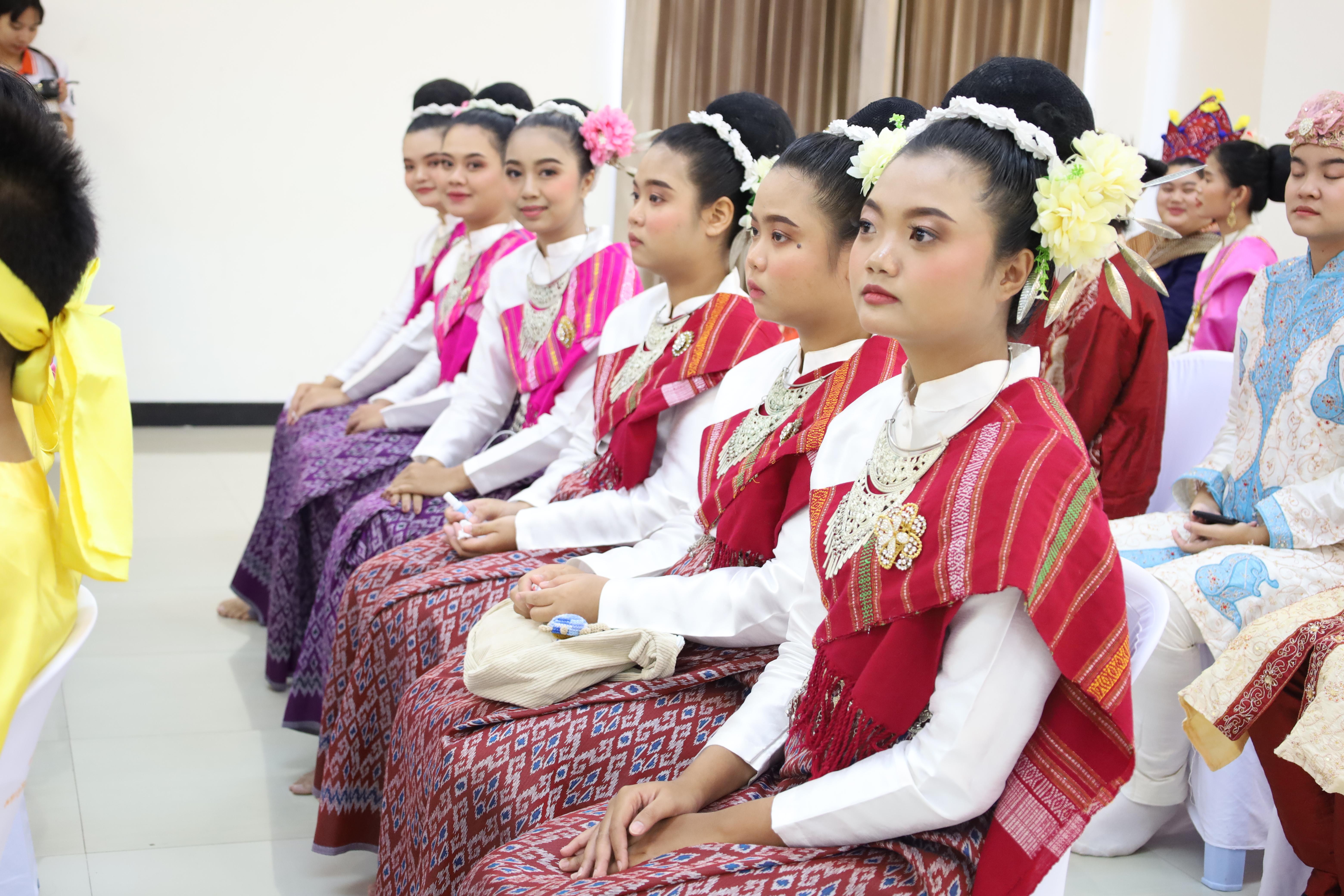17. การแสดงรำ4ภาค