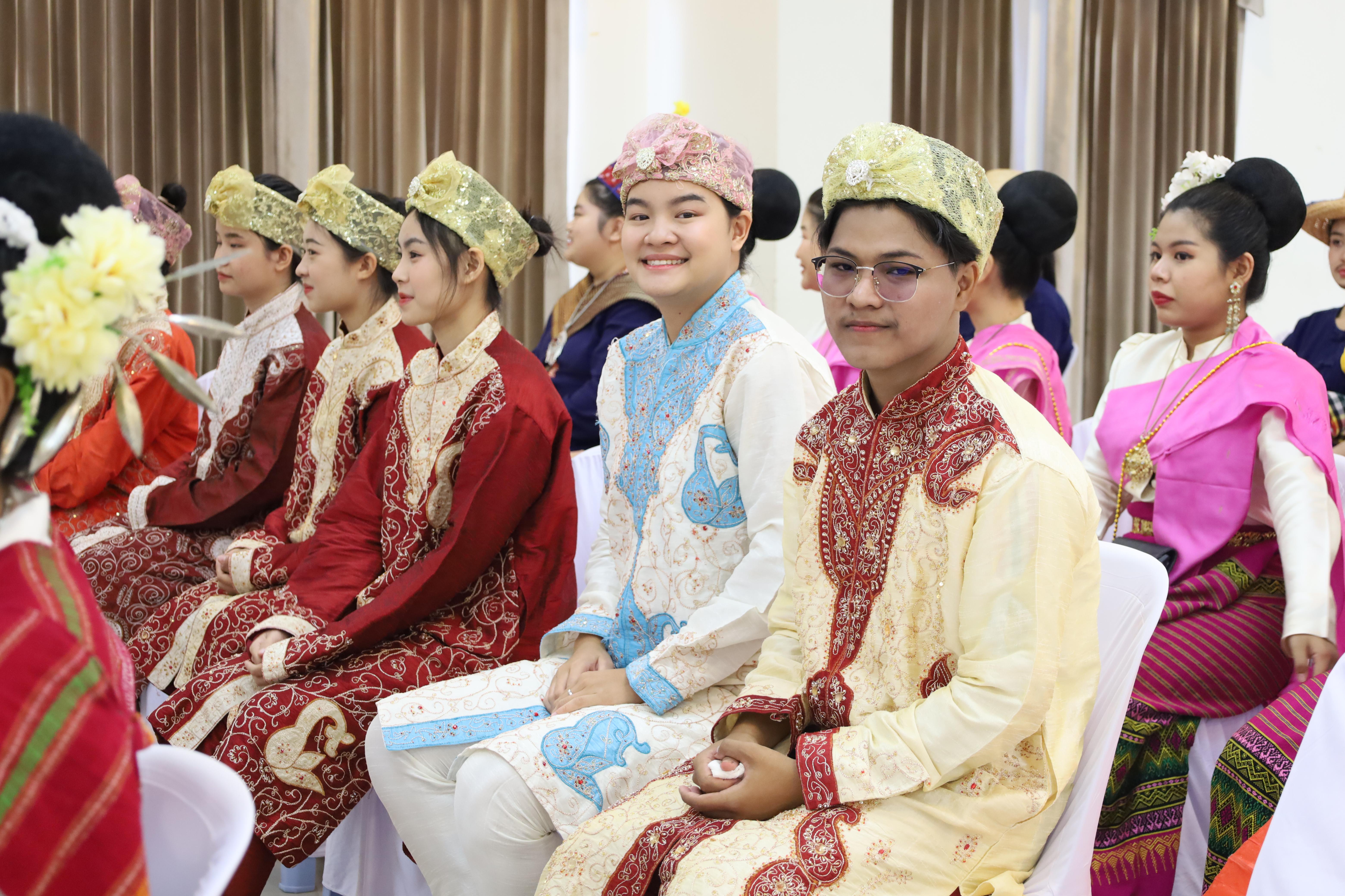 18. การแสดงรำ4ภาค