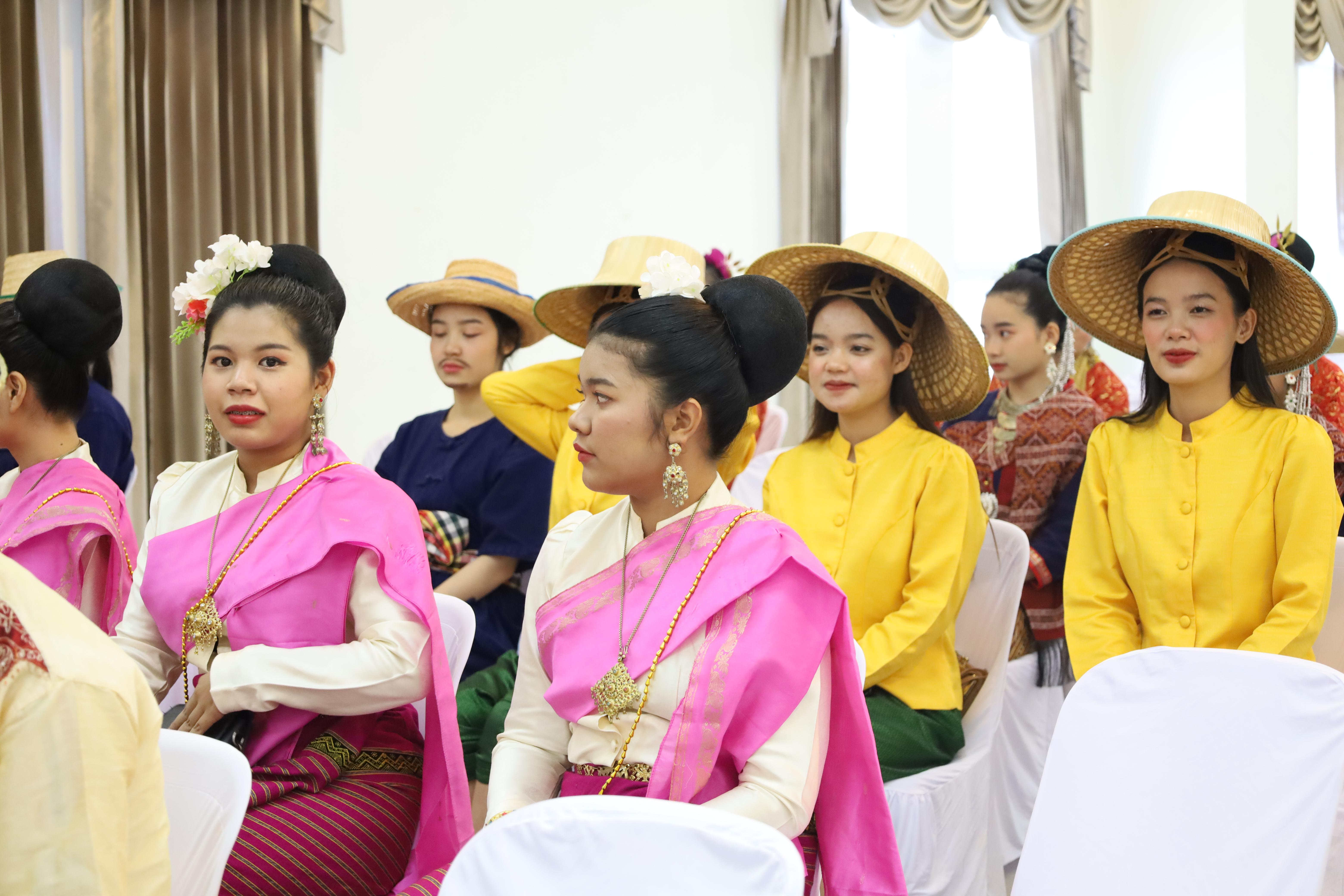 19. การแสดงรำ4ภาค