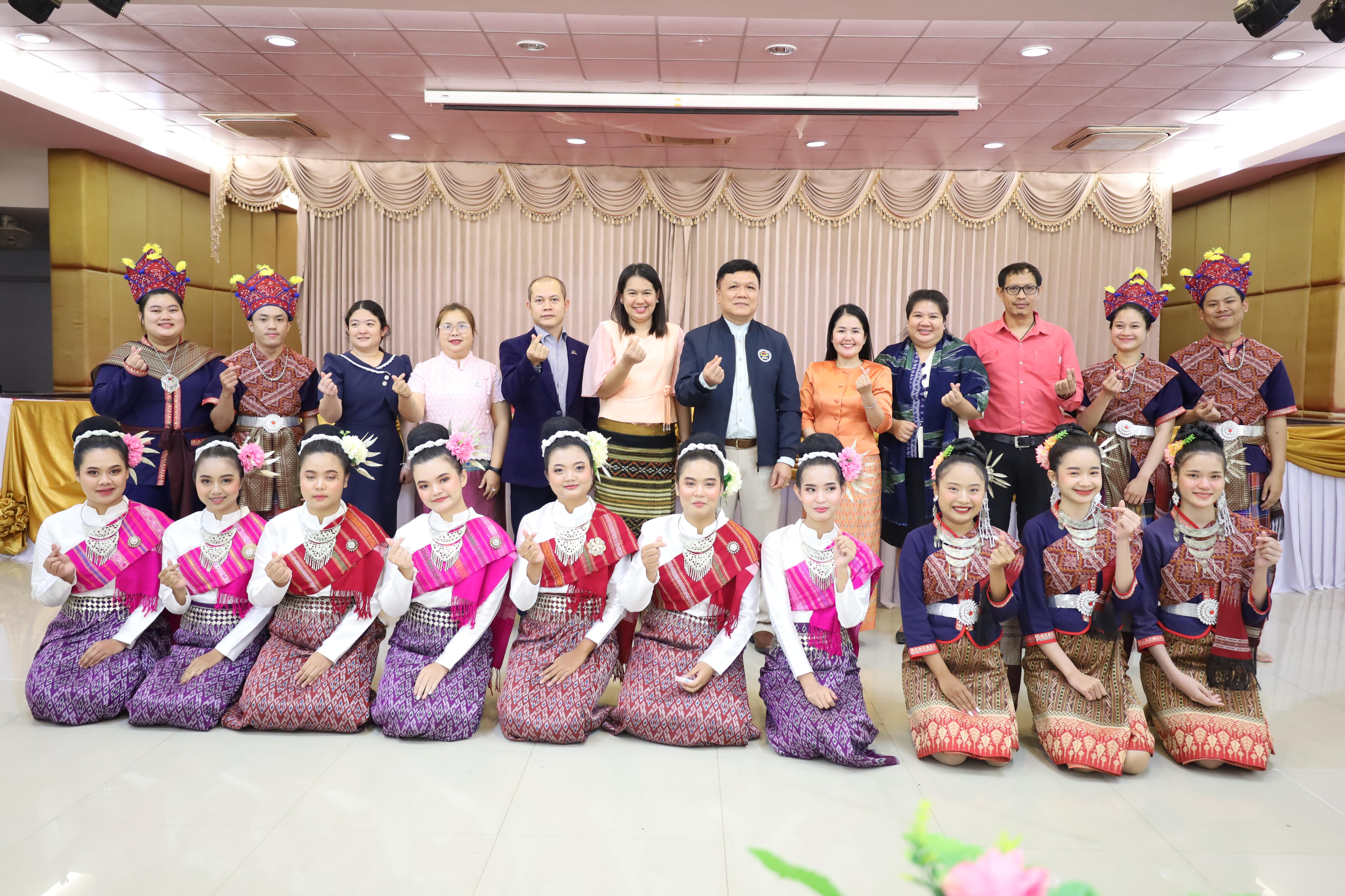 44. การแสดงรำ4ภาค