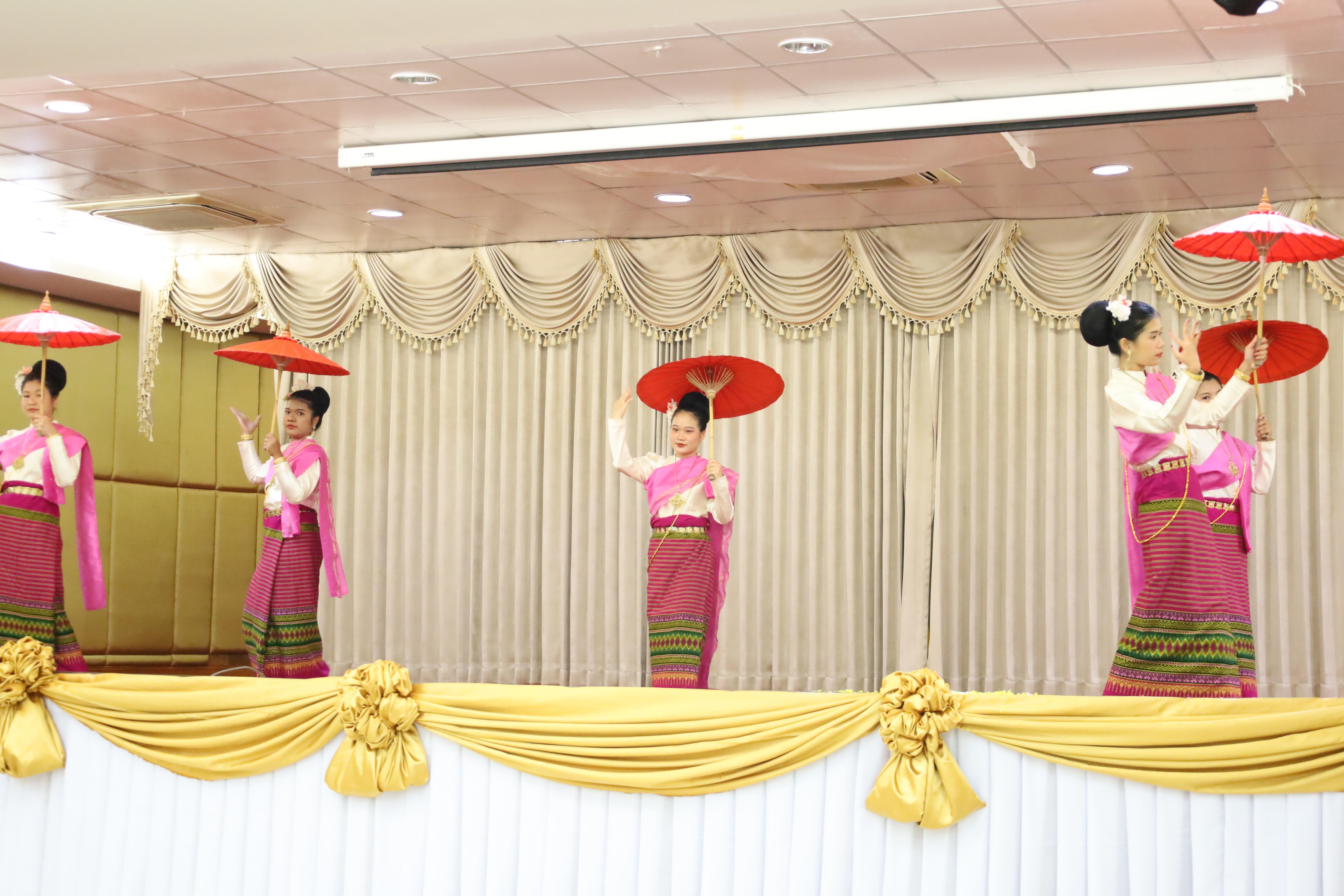 109. การแสดงรำ4ภาค