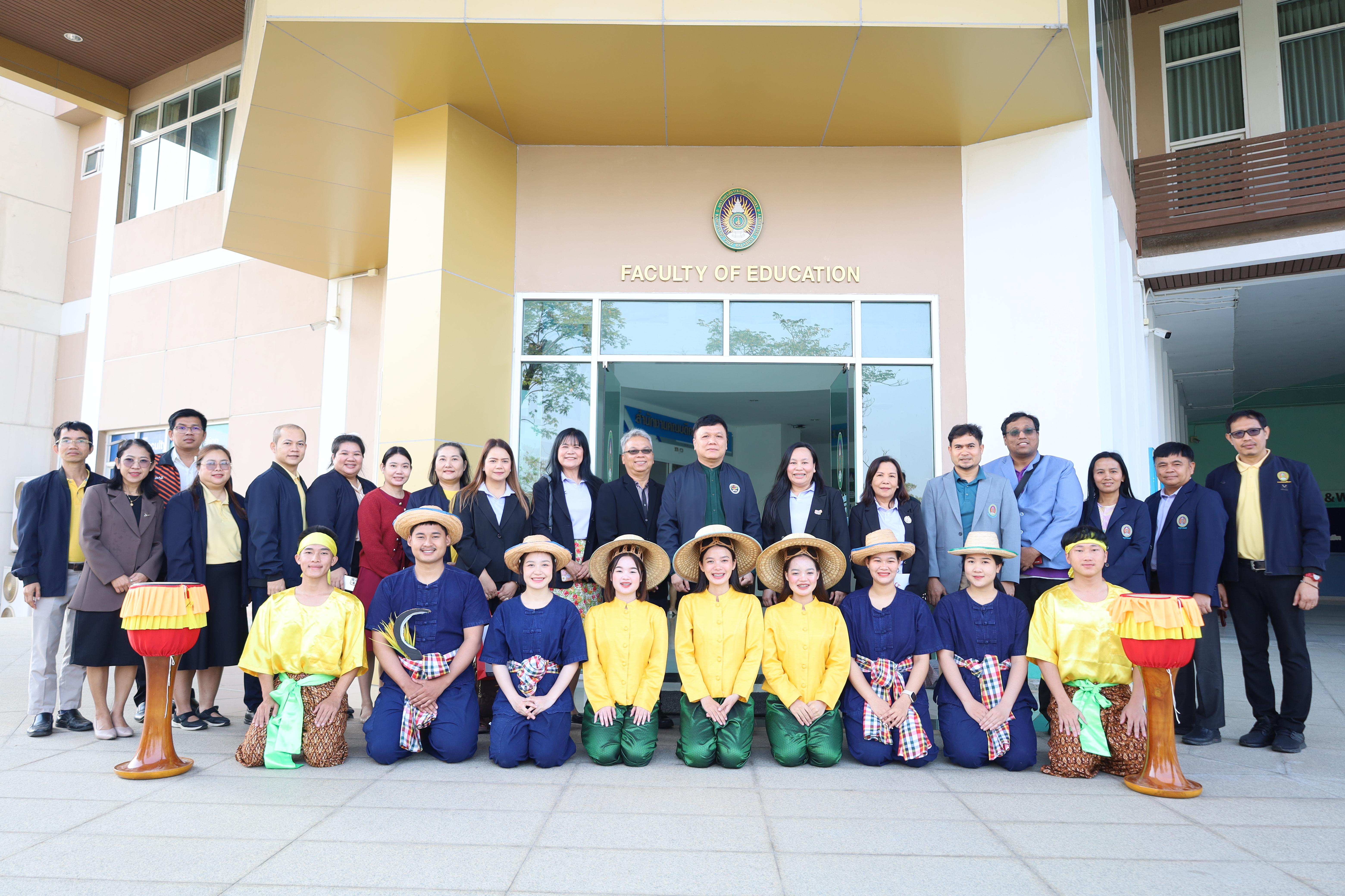9. ต้อนรับคณะศึกษาดูงานมรภ.นครศรีธรรมราช