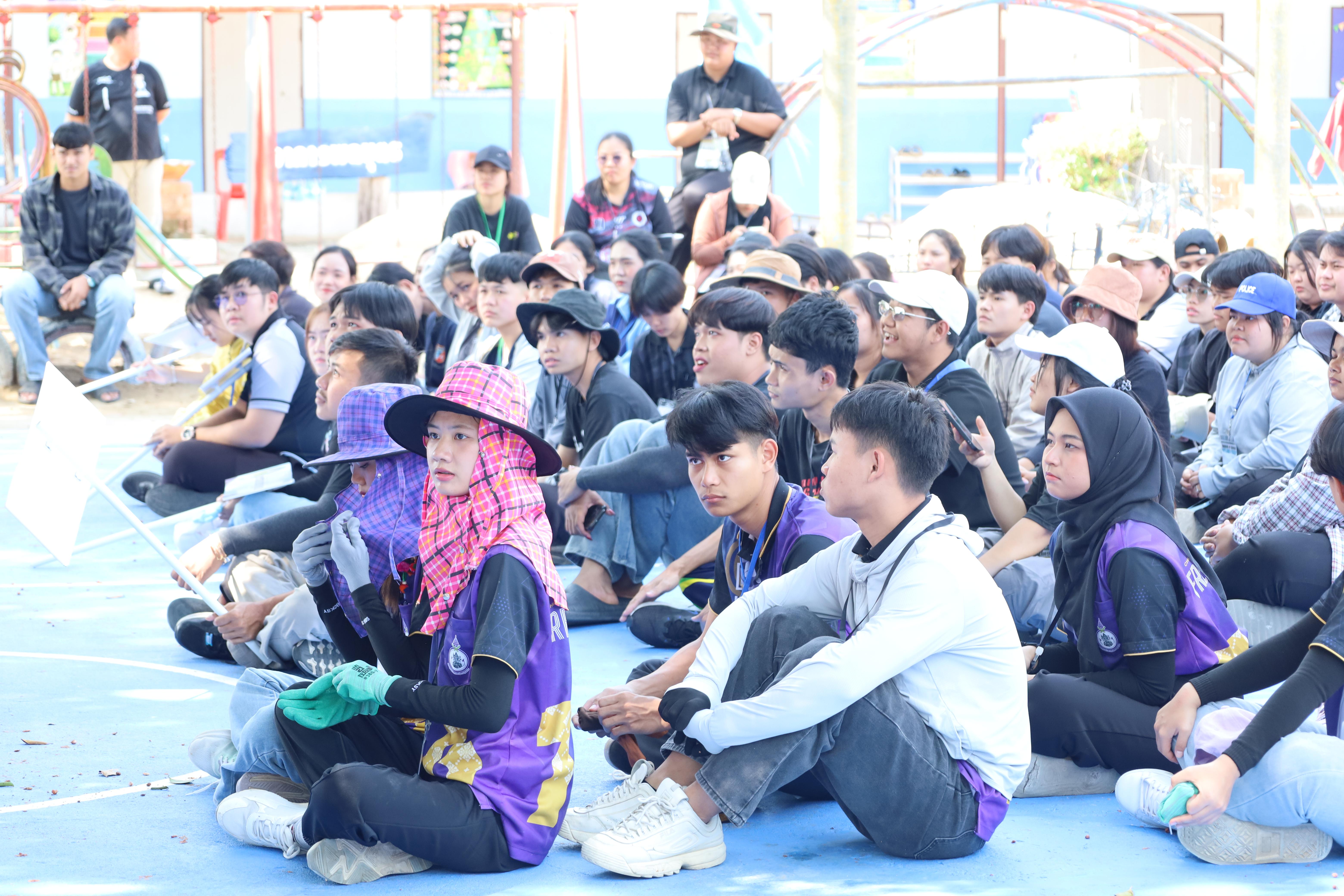 570. กิจกรรมค่ายจิตอาสาครุศาสตร์สัมพันธ์ 8 มหาวิทยาลัยราชภัฏภาคเหนือ ครั้งที่ 9 และพิธีเปิด