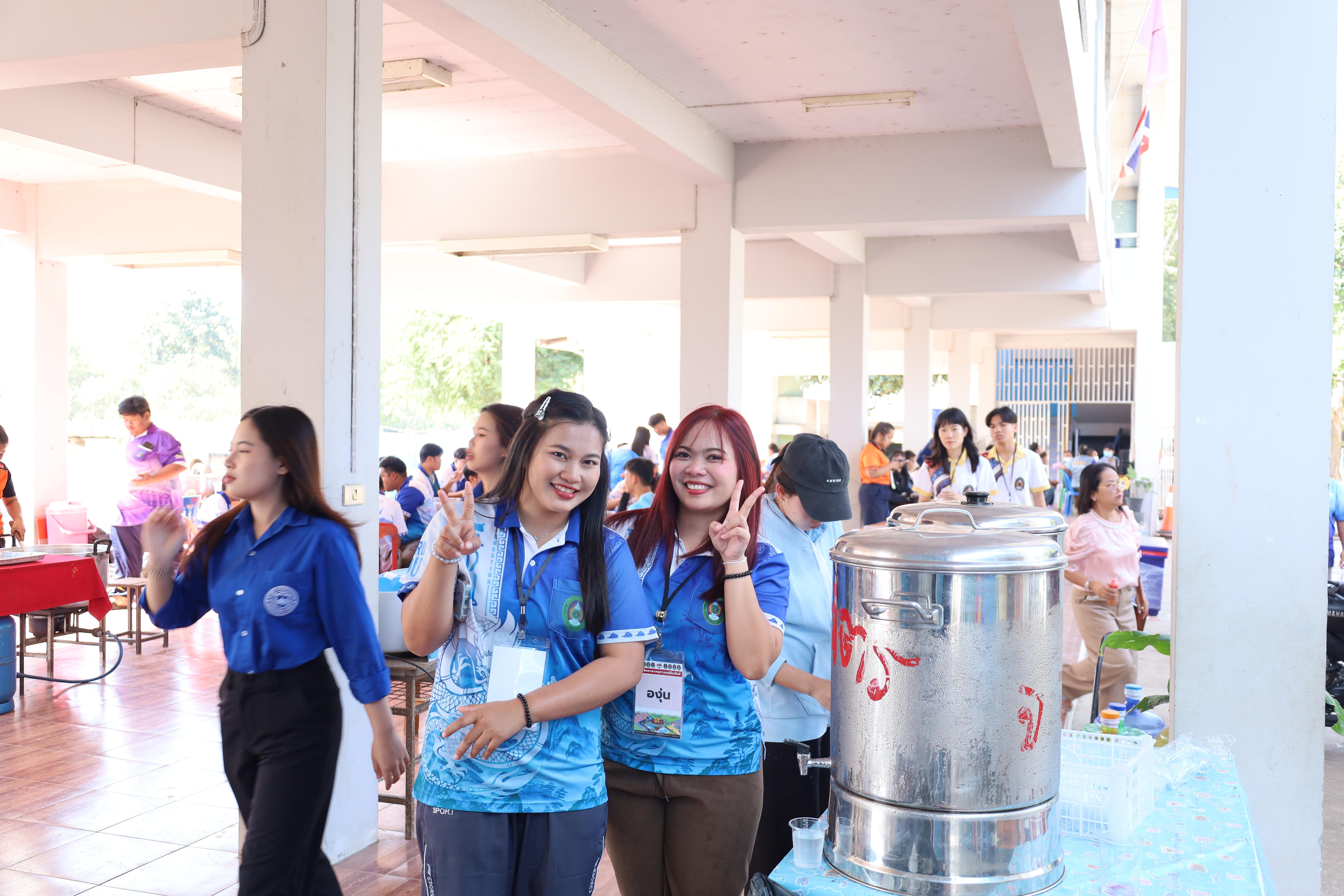 676. กิจกรรมค่ายจิตอาสาครุศาสตร์สัมพันธ์ 8 มหาวิทยาลัยราชภัฏภาคเหนือ ครั้งที่ 9 วันที่2