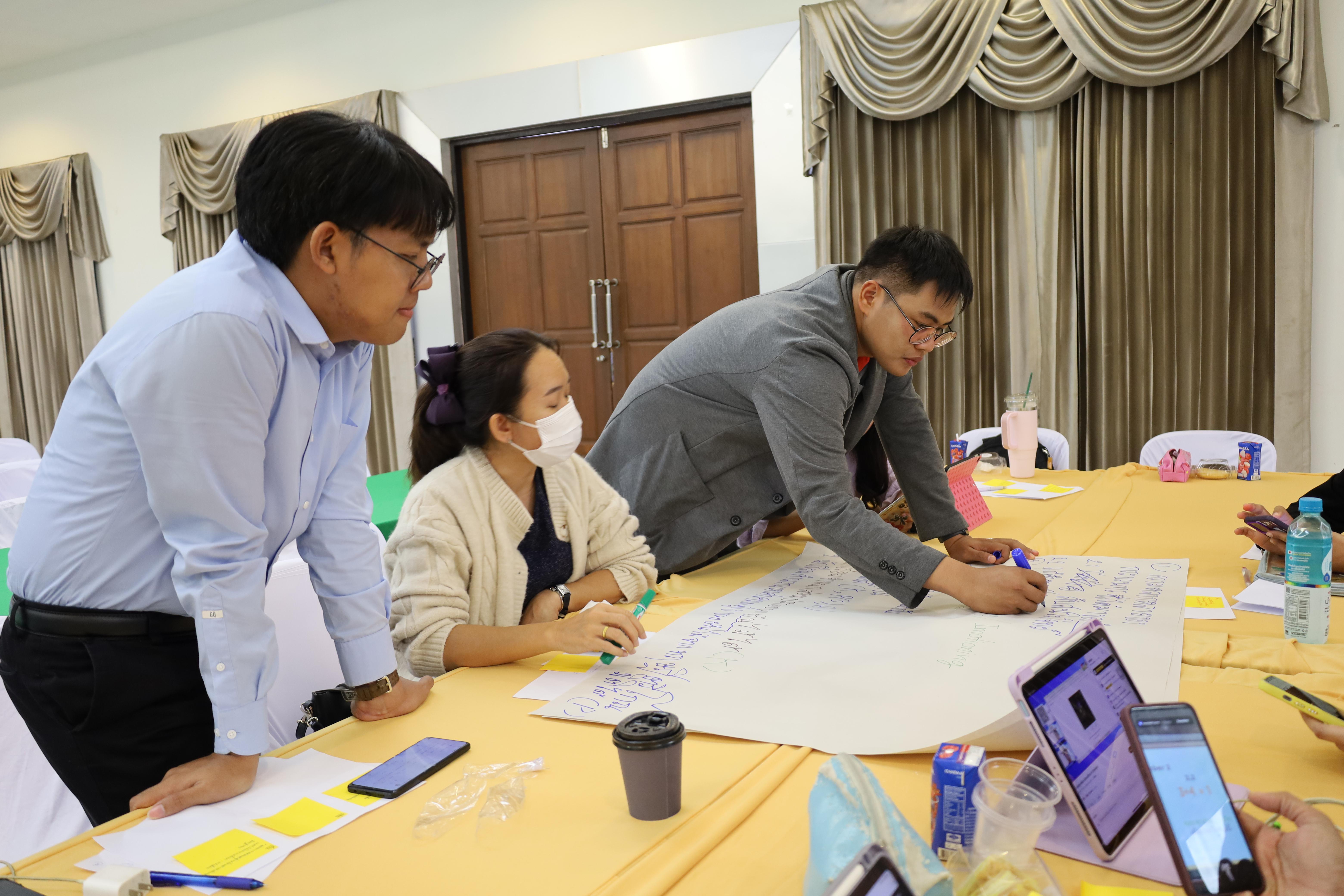 101. กิจกรรมอบรมเชิงปฏิบัติการนวัตกรรมทางการศึกษารูปแบบ PTRU