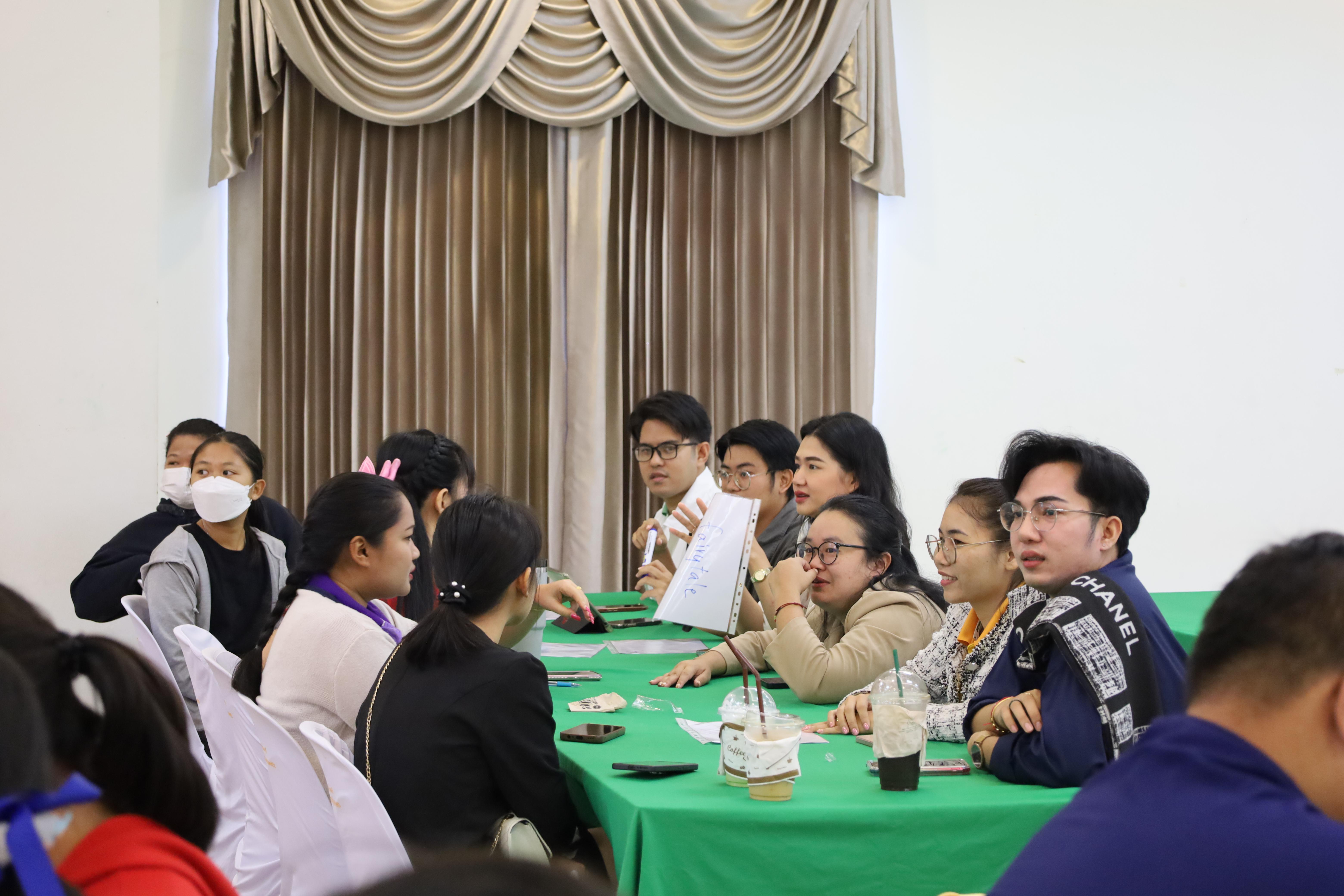 82. กิจกรรมอบรมเชิงปฏิบัติการนวัตกรรมทางการศึกษารูปแบบ PTRU วันที่ 2
