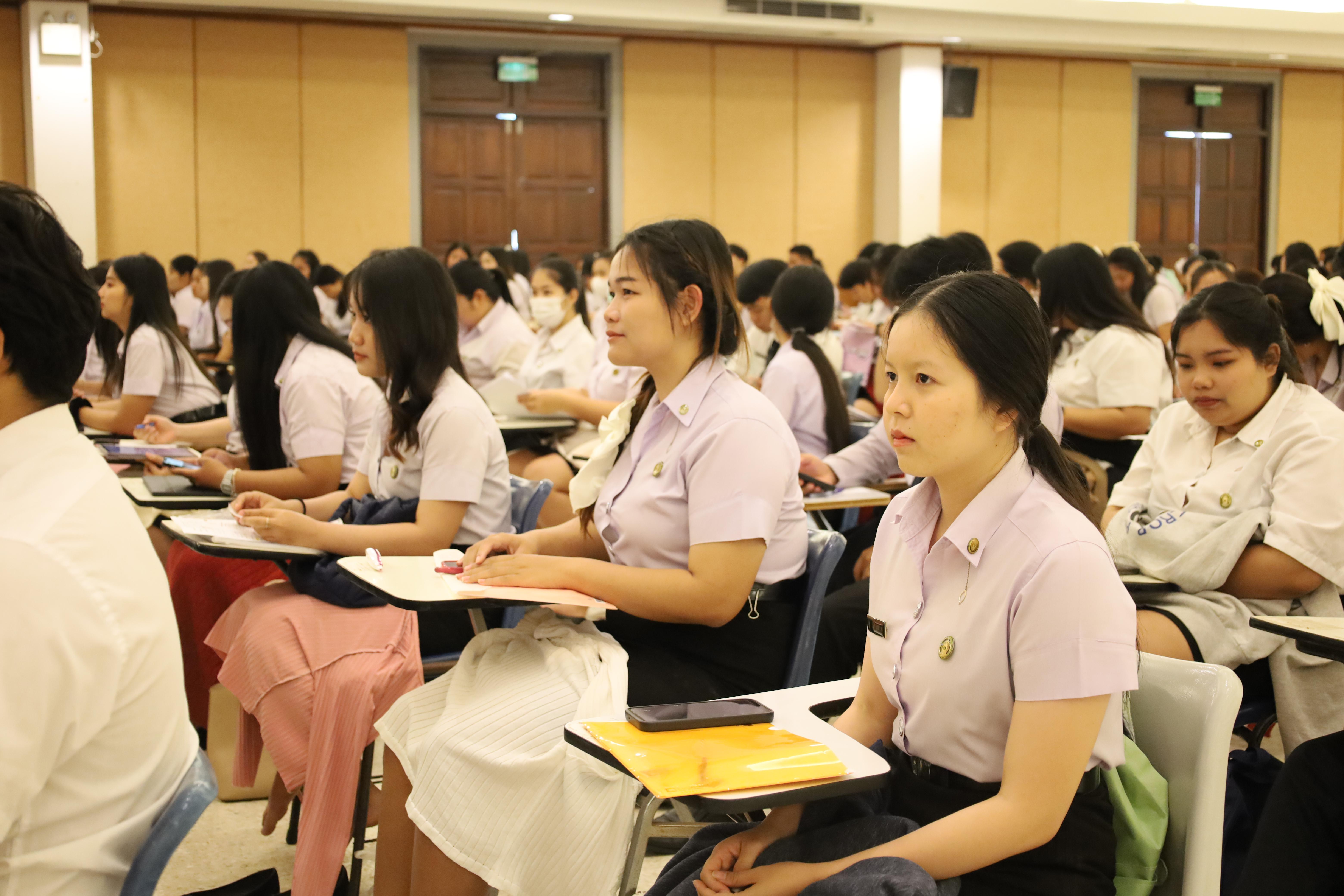 22. กิจกรรมสัมมนาและนำเสนอนวัตกรรมทางการศึกษานักศึกษาฝึกประสบการณ์วิชาชีพครู
