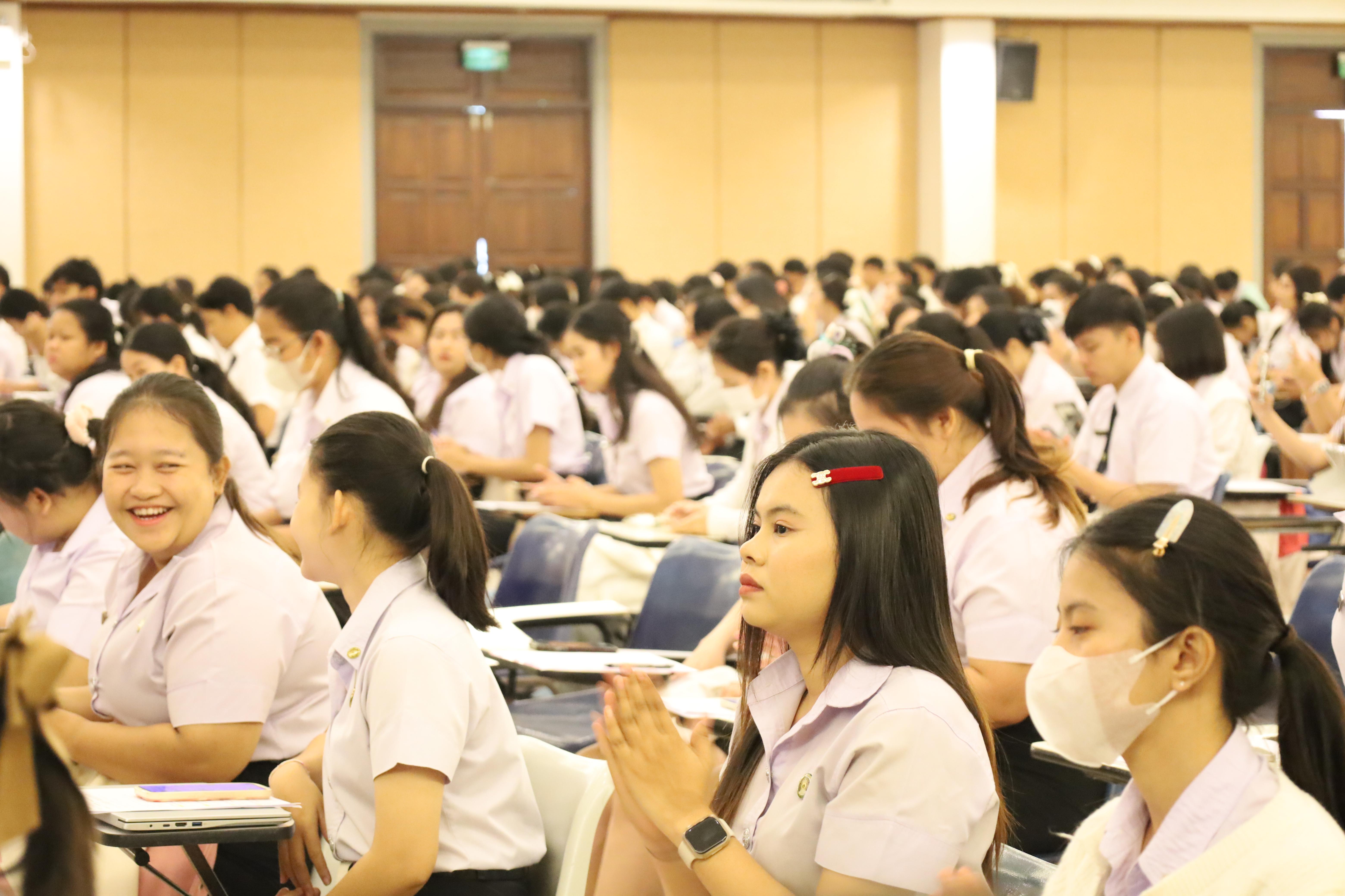 43. กิจกรรมสัมมนาและนำเสนอนวัตกรรมทางการศึกษานักศึกษาฝึกประสบการณ์วิชาชีพครู