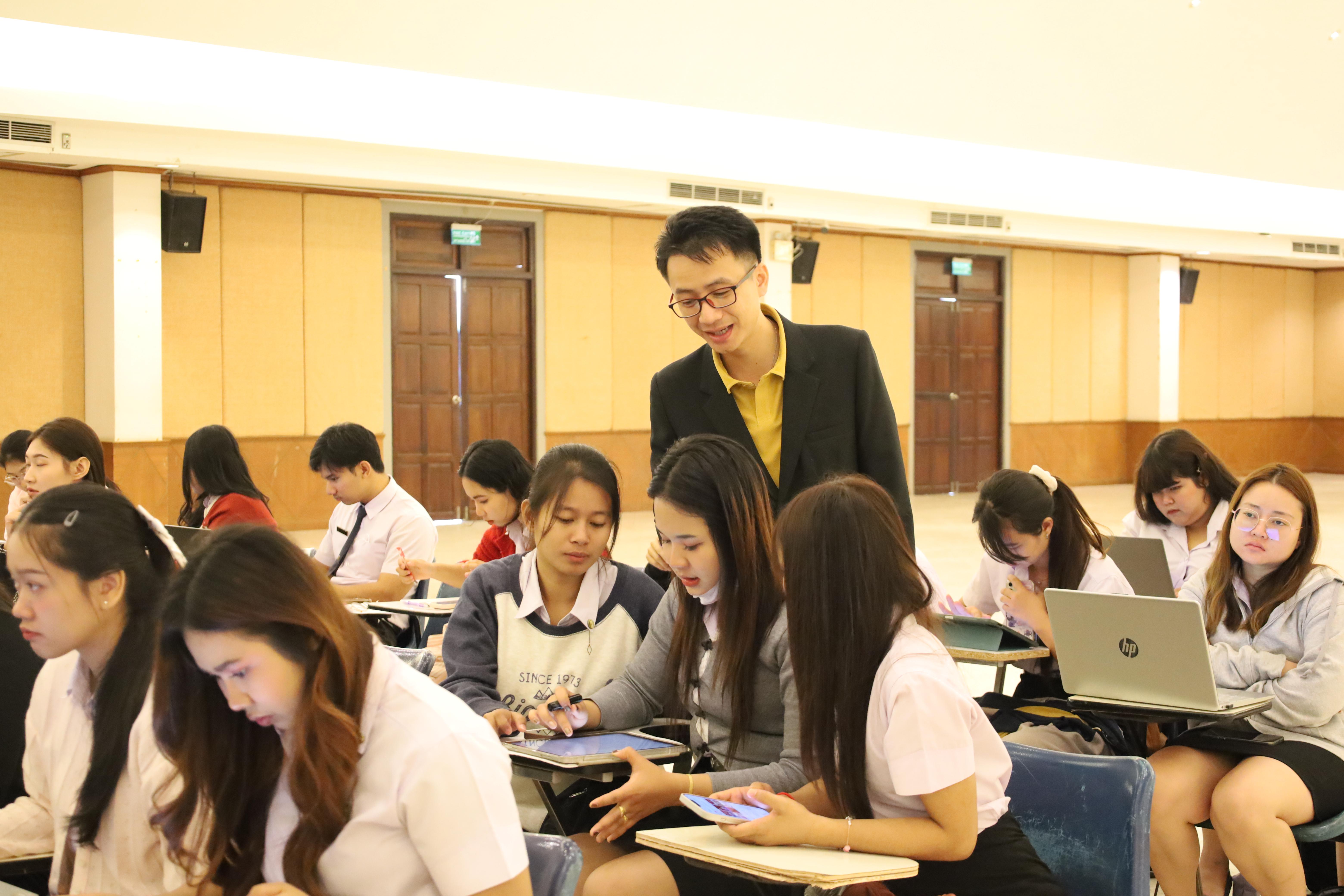 134. กิจกรรมสัมมนาและนำเสนอนวัตกรรมทางการศึกษานักศึกษาฝึกประสบการณ์วิชาชีพครู