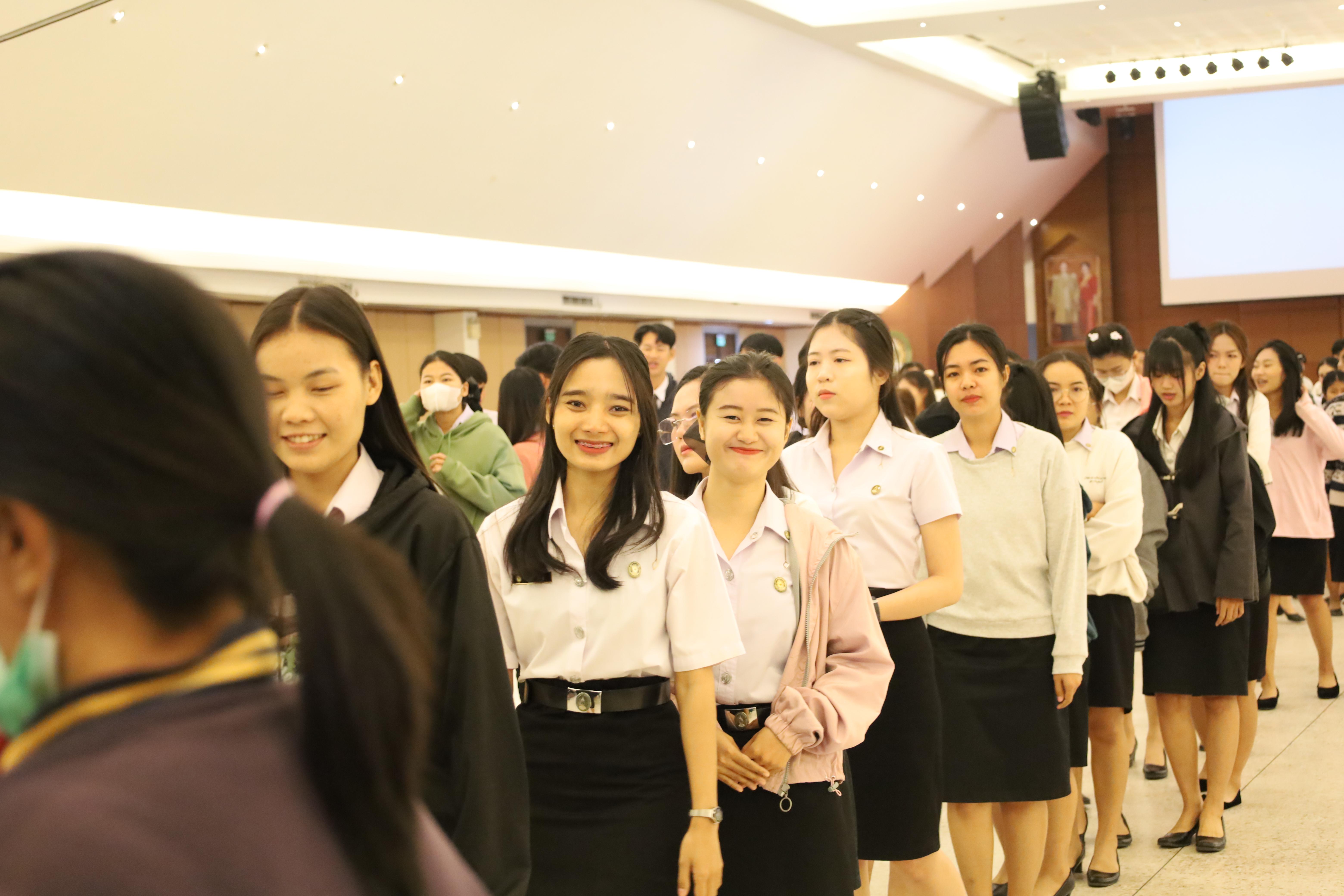 63. กิจกรรมสัมมนาและนำเสนอนวัตกรรมทางการศึกษานักศึกษาฝึกประสบการณ์วิชาชีพครู วันที่2
