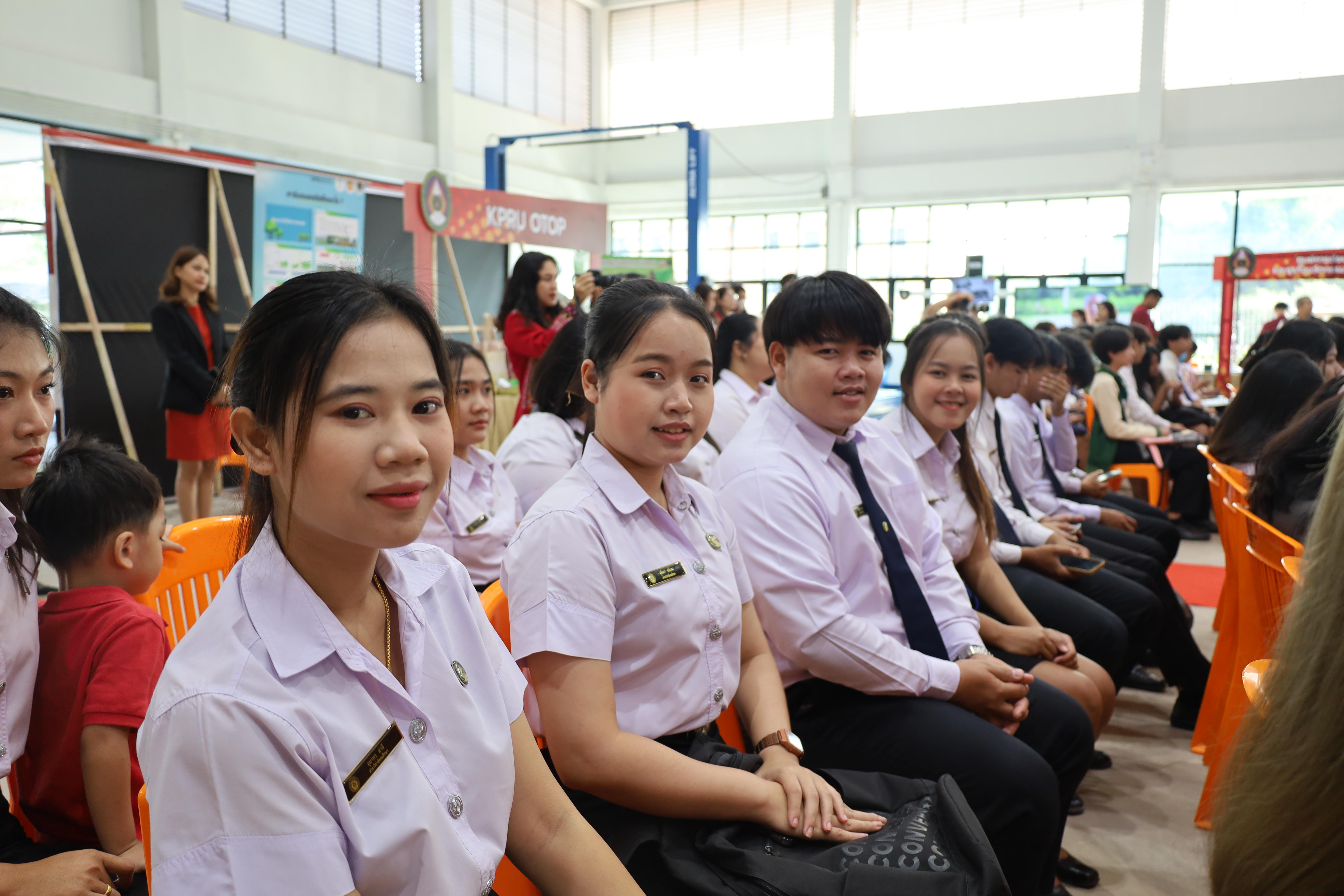 10. งานเปิดศูนย์การเรียนรู้ตลอดชีวิตและพัฒนามาตรฐานวิชาชีพ (LPC)