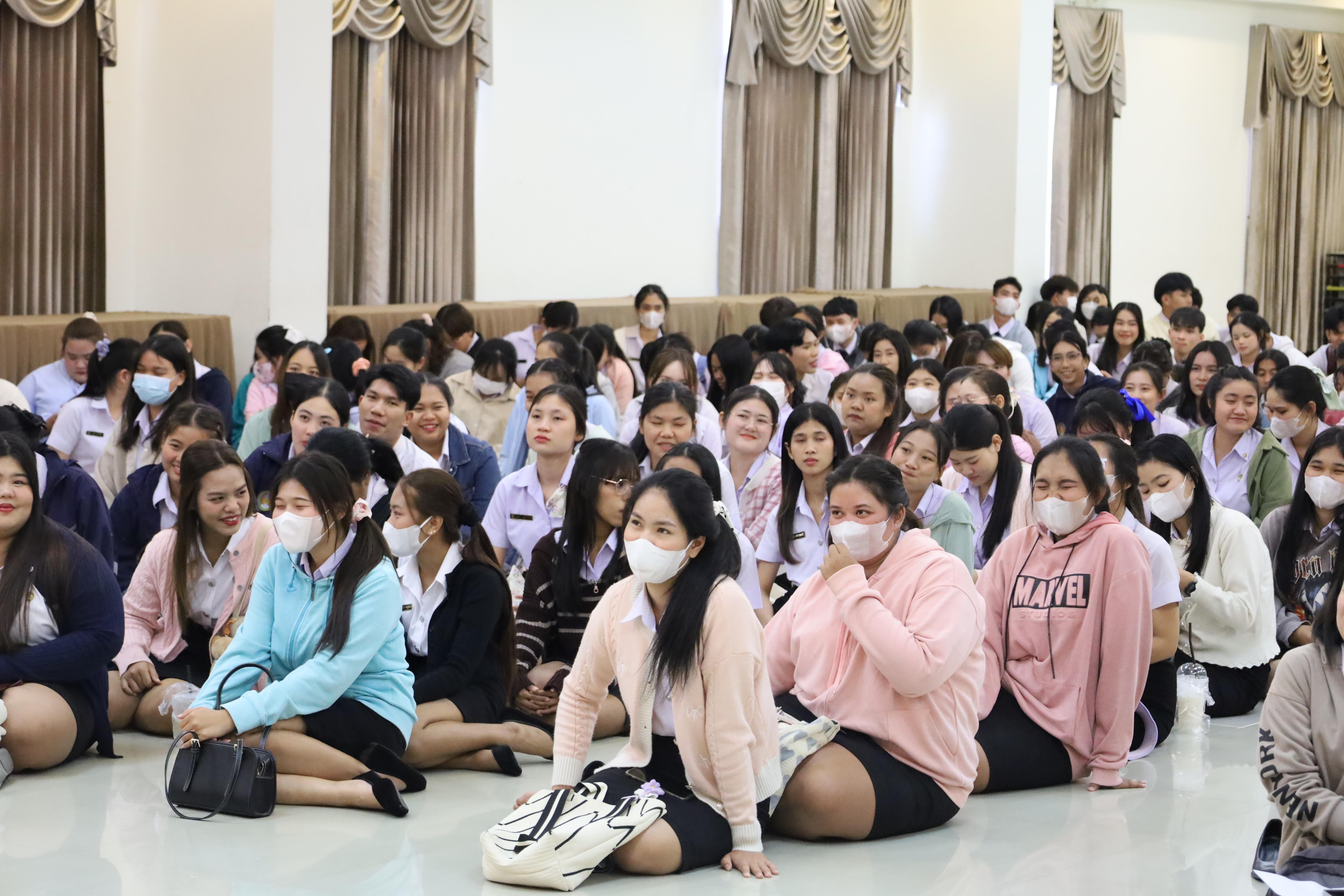 12. การประชุมนักศึกษา ชั้นปีที่ 3 เพื่อพิจารณาโรงเรียนฝึกประสบการณ์วิชาชีพครู ปีการศึกษา 2568