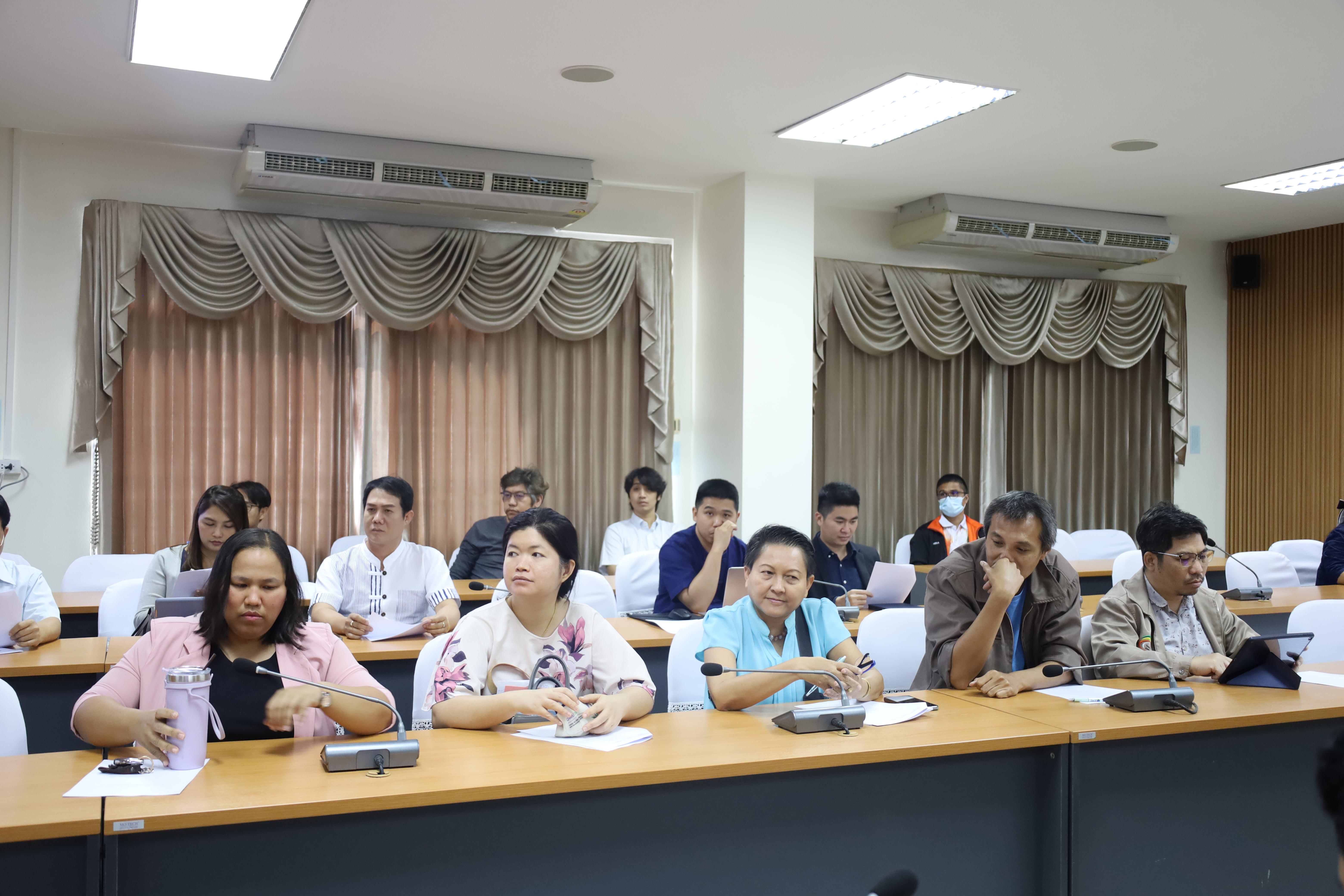 8. การประชุมการปรับแก้หลักสูตรตามข้อเสนอแนะของ สป.อว. และแนวทางการพัฒนาอาจารย์ที่ไม่มีวุฒิทางการศึกษา