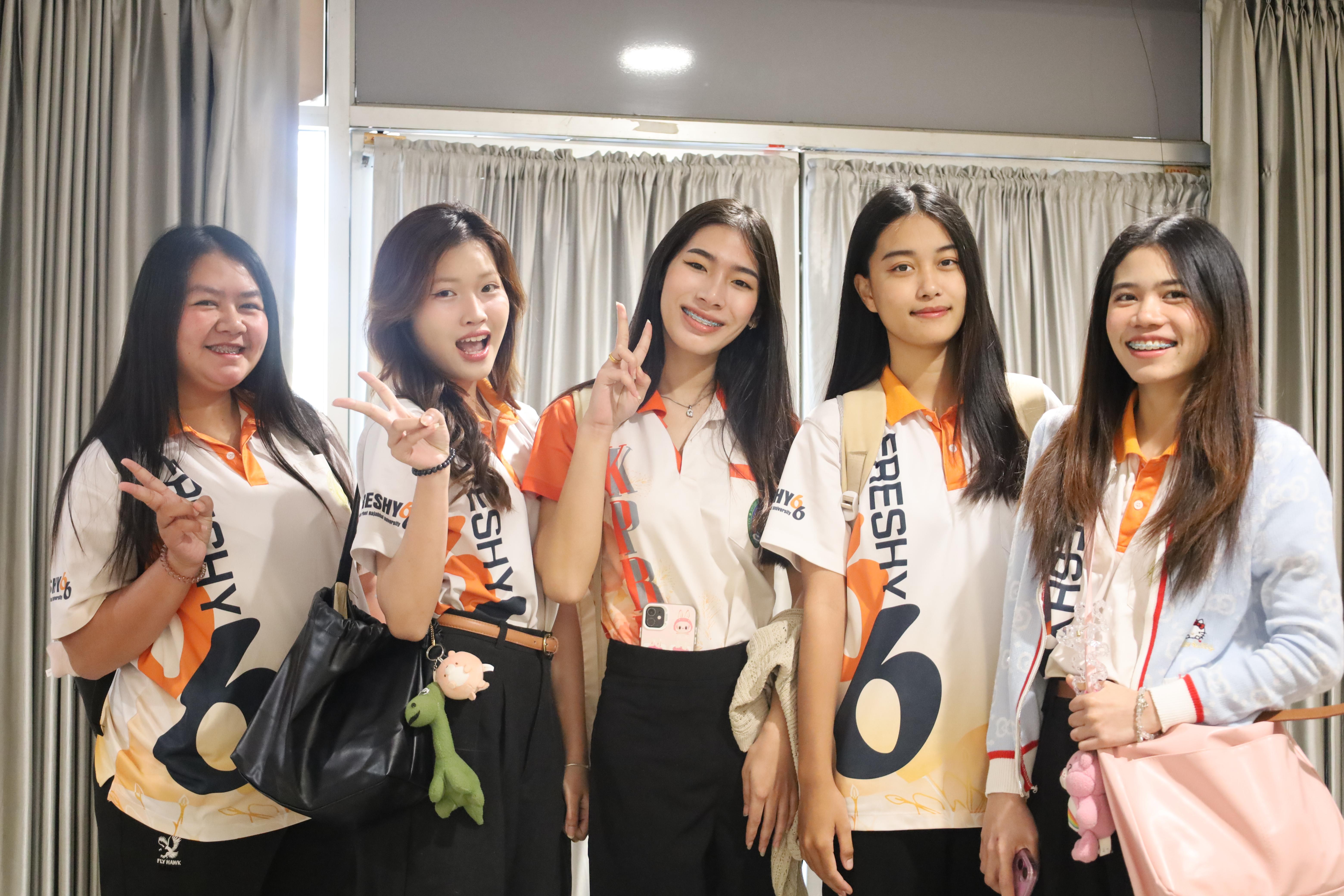 9. กิจกรรมอบรมพัฒนาทักษะนักศึกษาตามสมรรถนะ ชั้นปีที่ 2