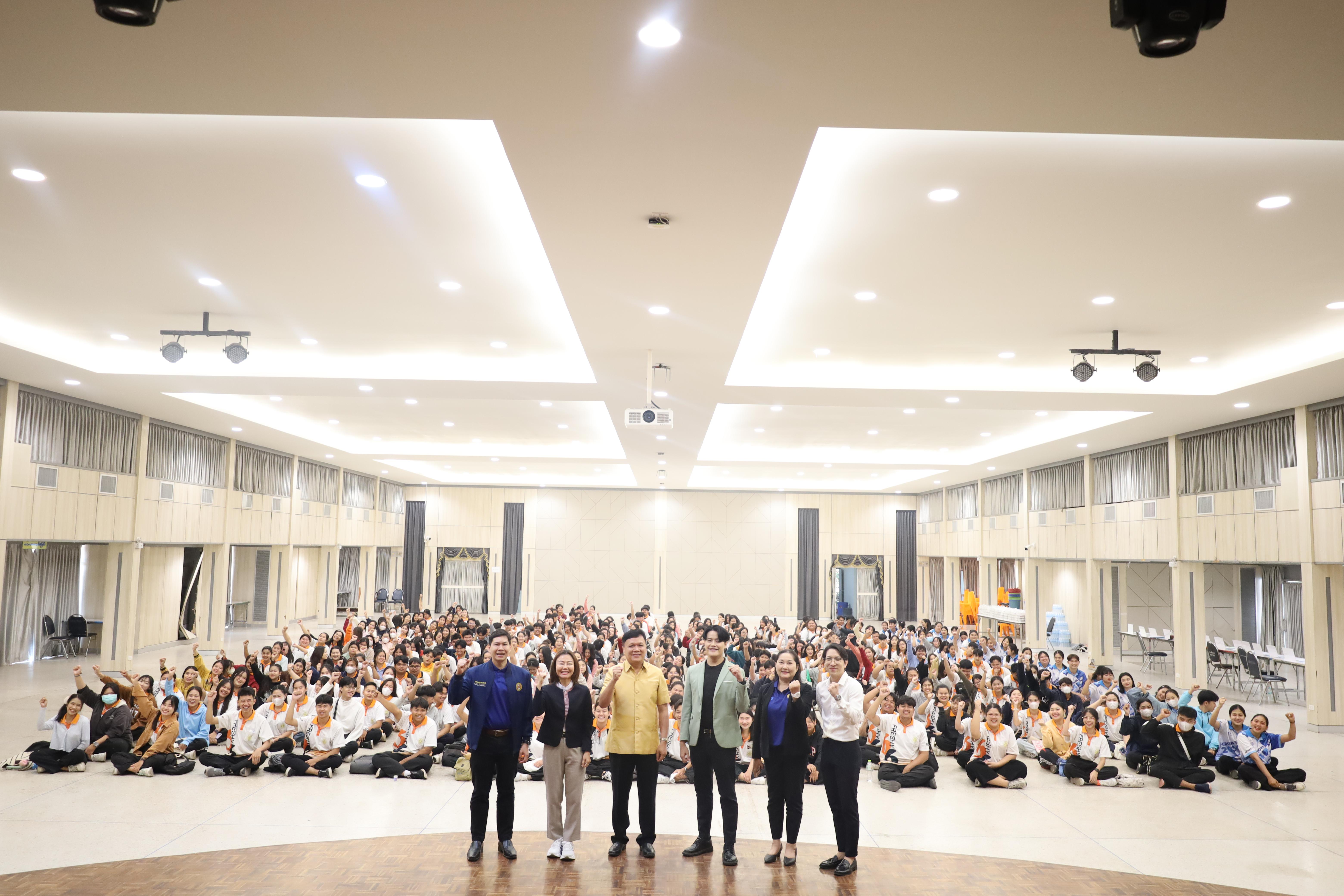 52. กิจกรรมอบรมพัฒนาทักษะนักศึกษาตามสมรรถนะ ชั้นปีที่ 2