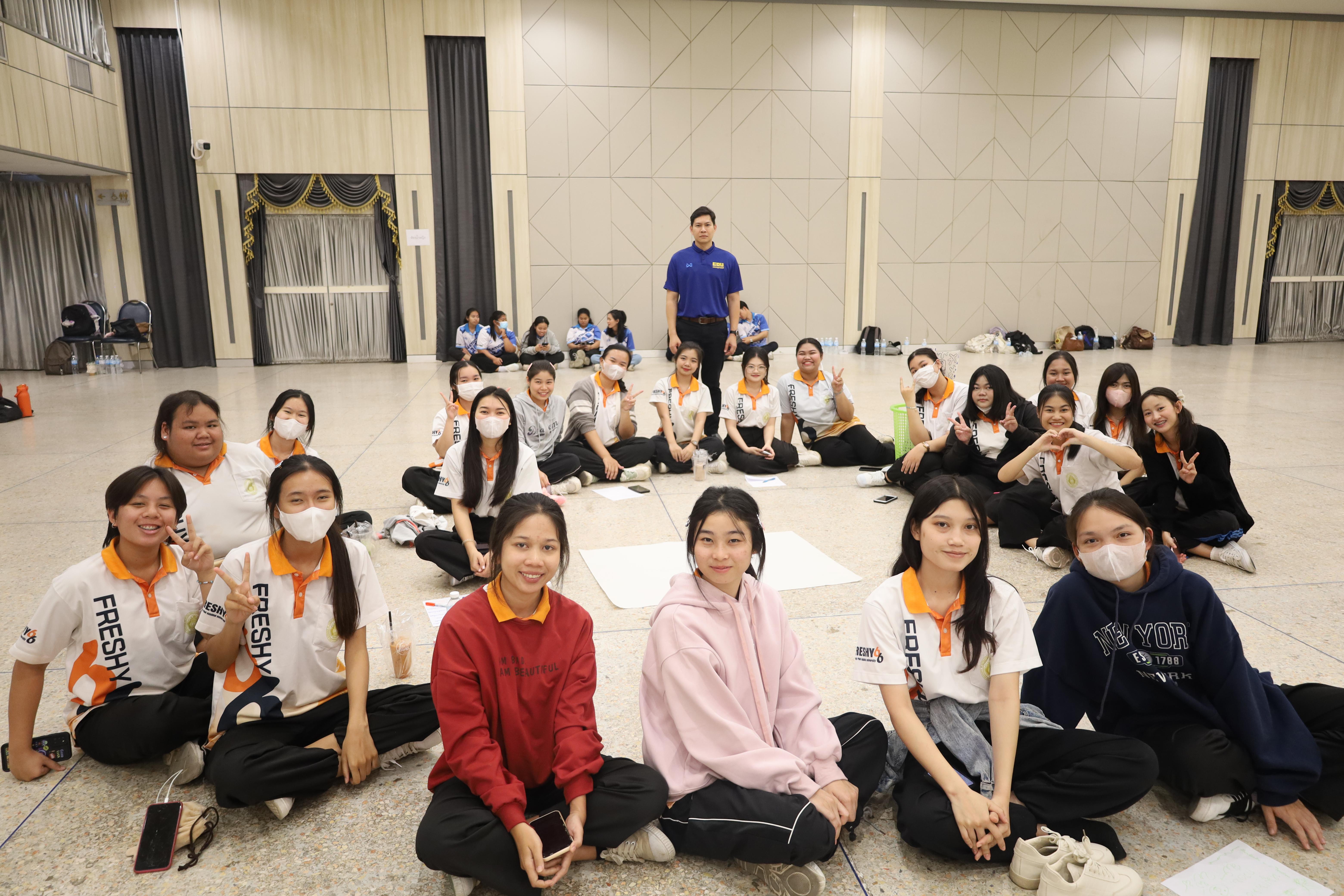73. กิจกรรมอบรมพัฒนาทักษะนักศึกษาตามสมรรถนะ ชั้นปีที่ 2