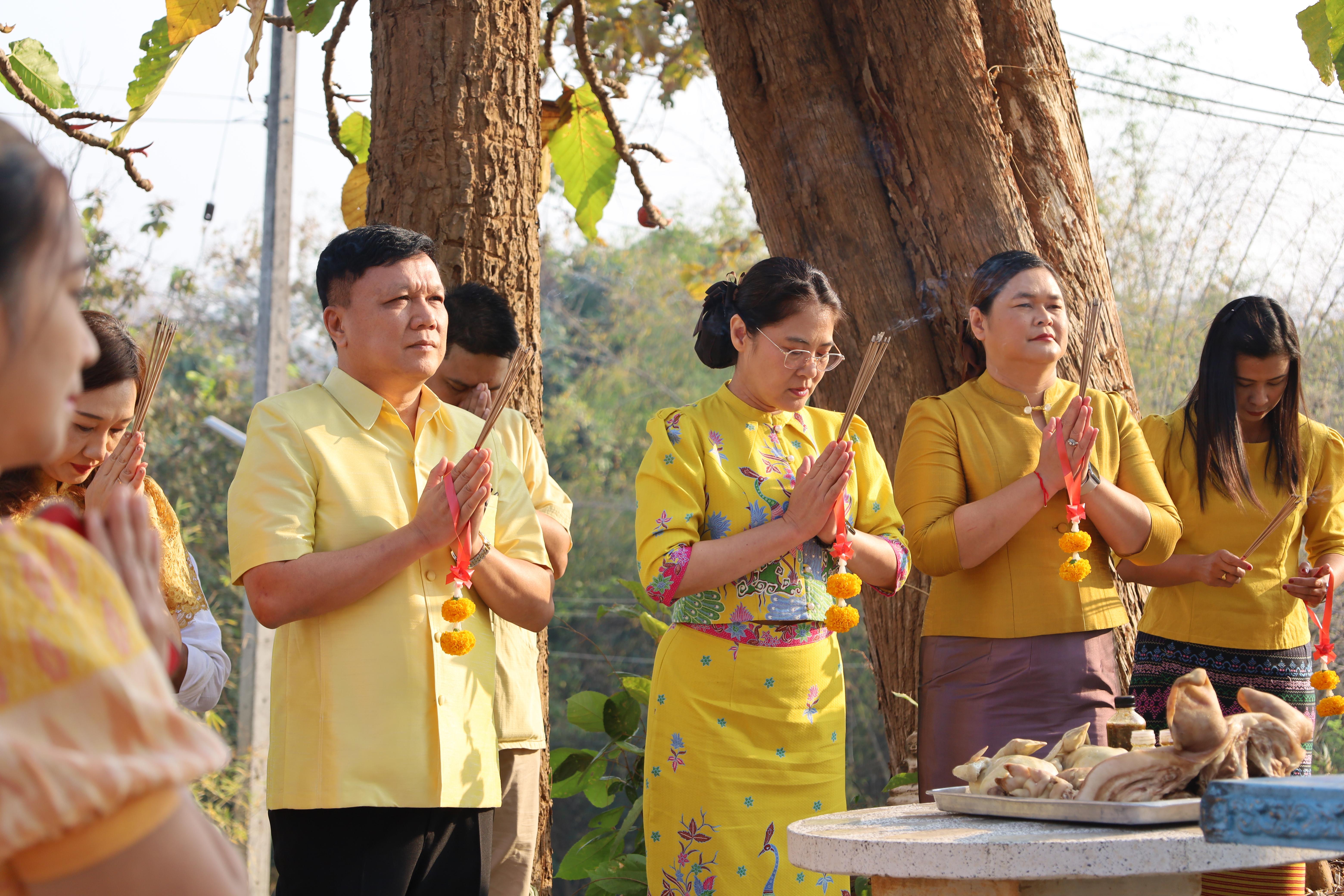 5. ทำบุญครบรอบม.ราชภัฏกำแพงเพชร แม่สอด