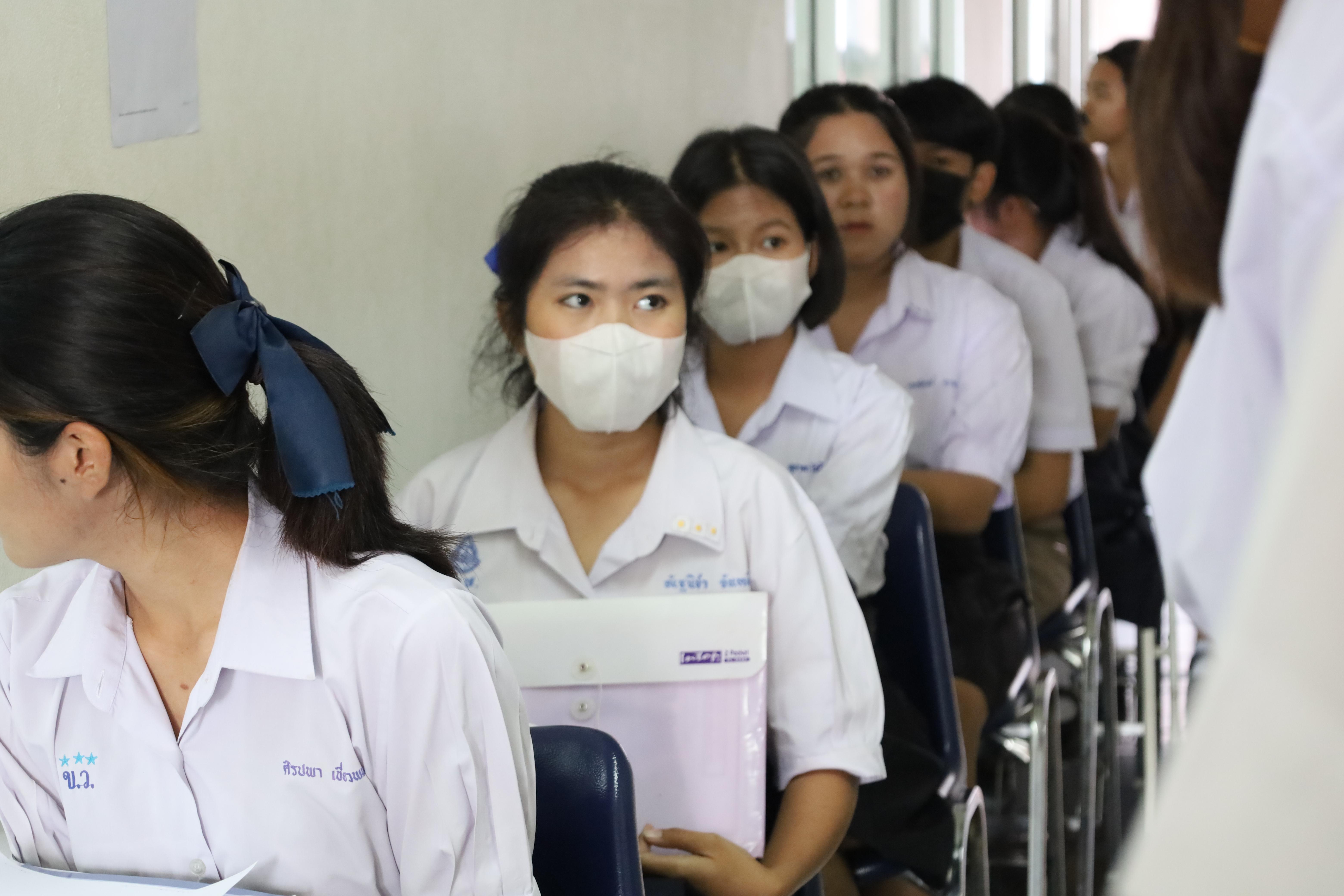 36. บรรยากาศการสอบสัมภาษณ์นักศึกษารอบ 2