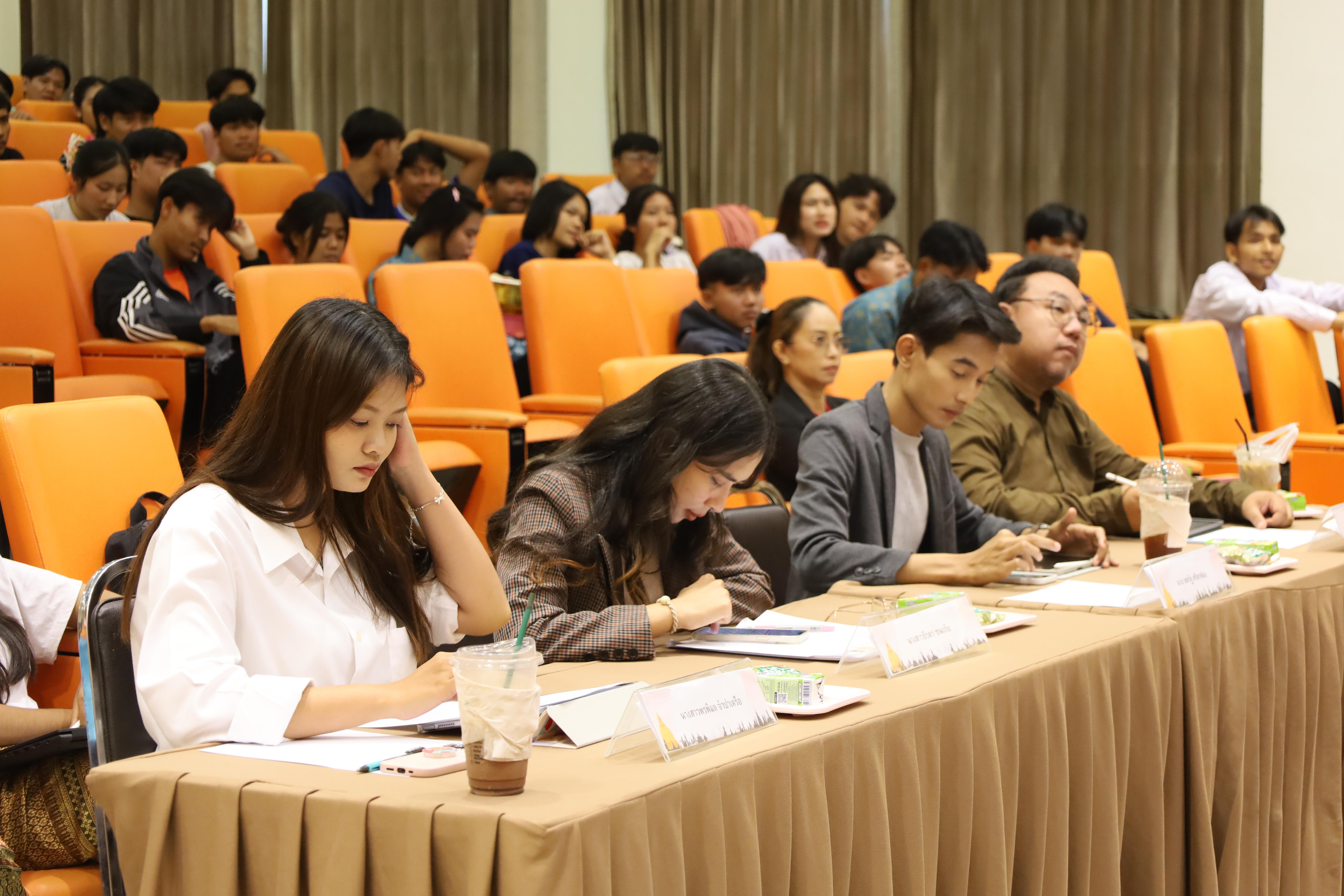 4. การแสดงละครรายวิชาจิตวิทยาสำหรับครู