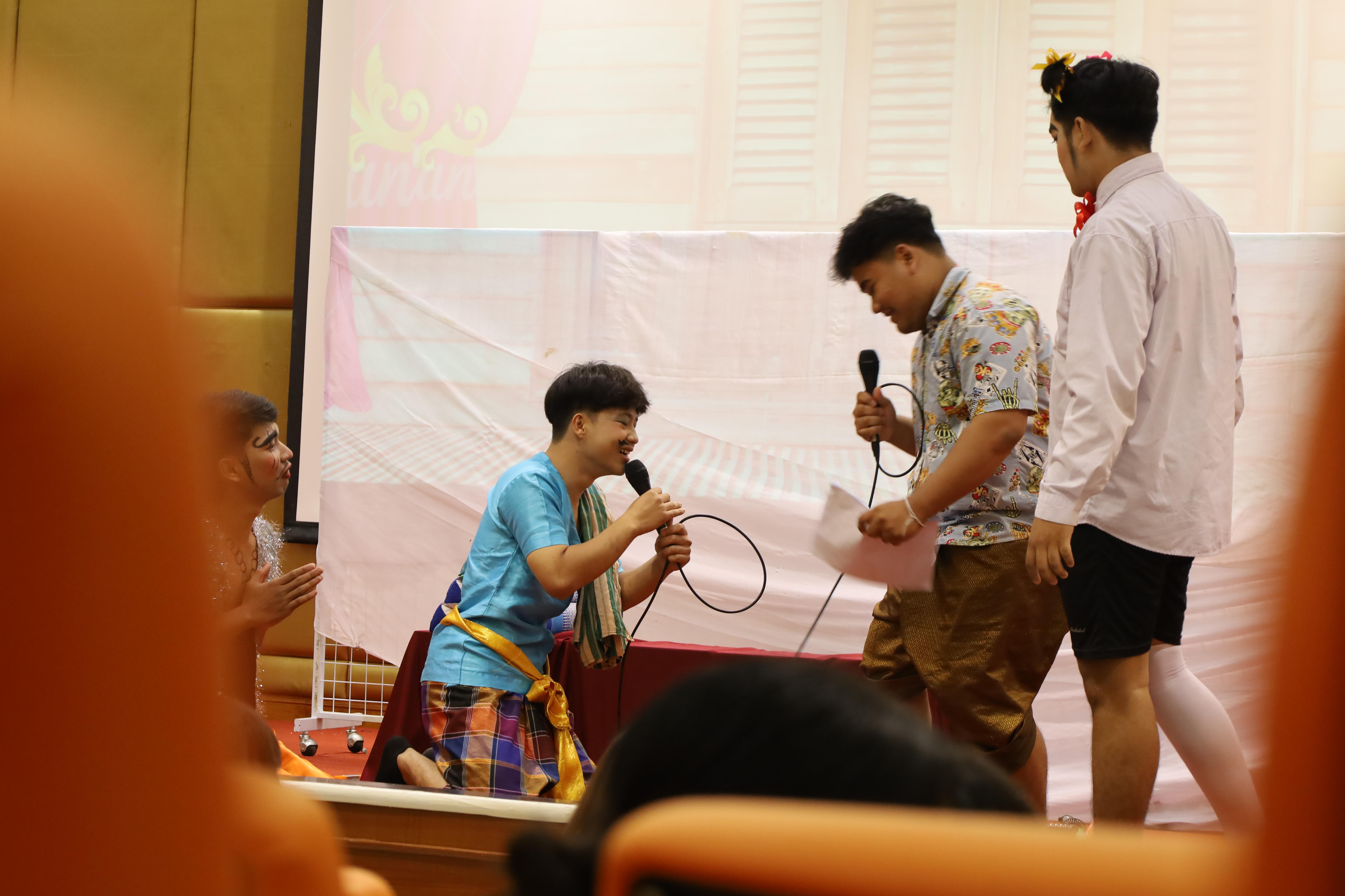 8. การแสดงละครรายวิชาจิตวิทยาสำหรับครู