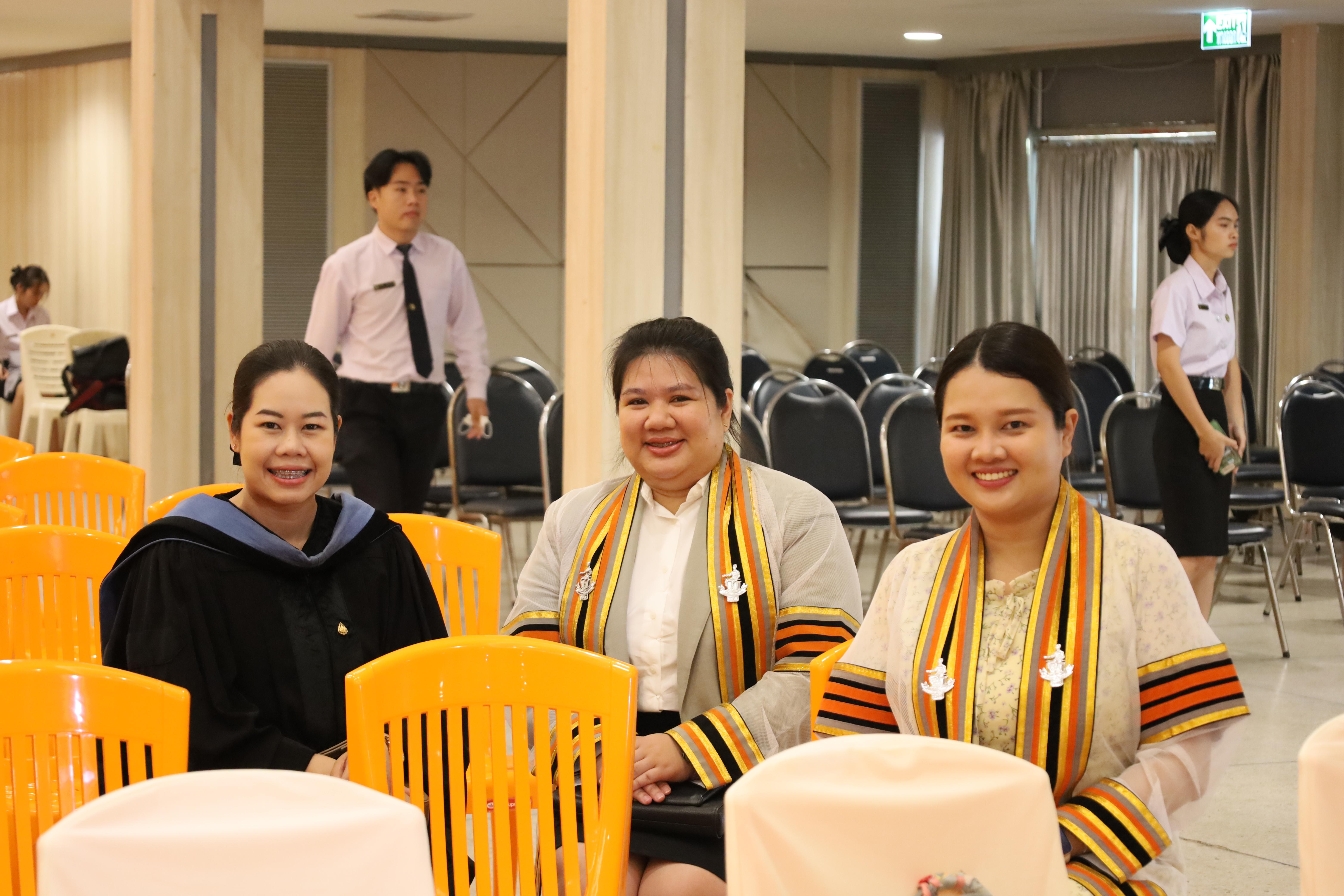 10. งานปัจฉิมนิเทศนักศึกษาหลักสูตรครุศาสตรบัณฑิต