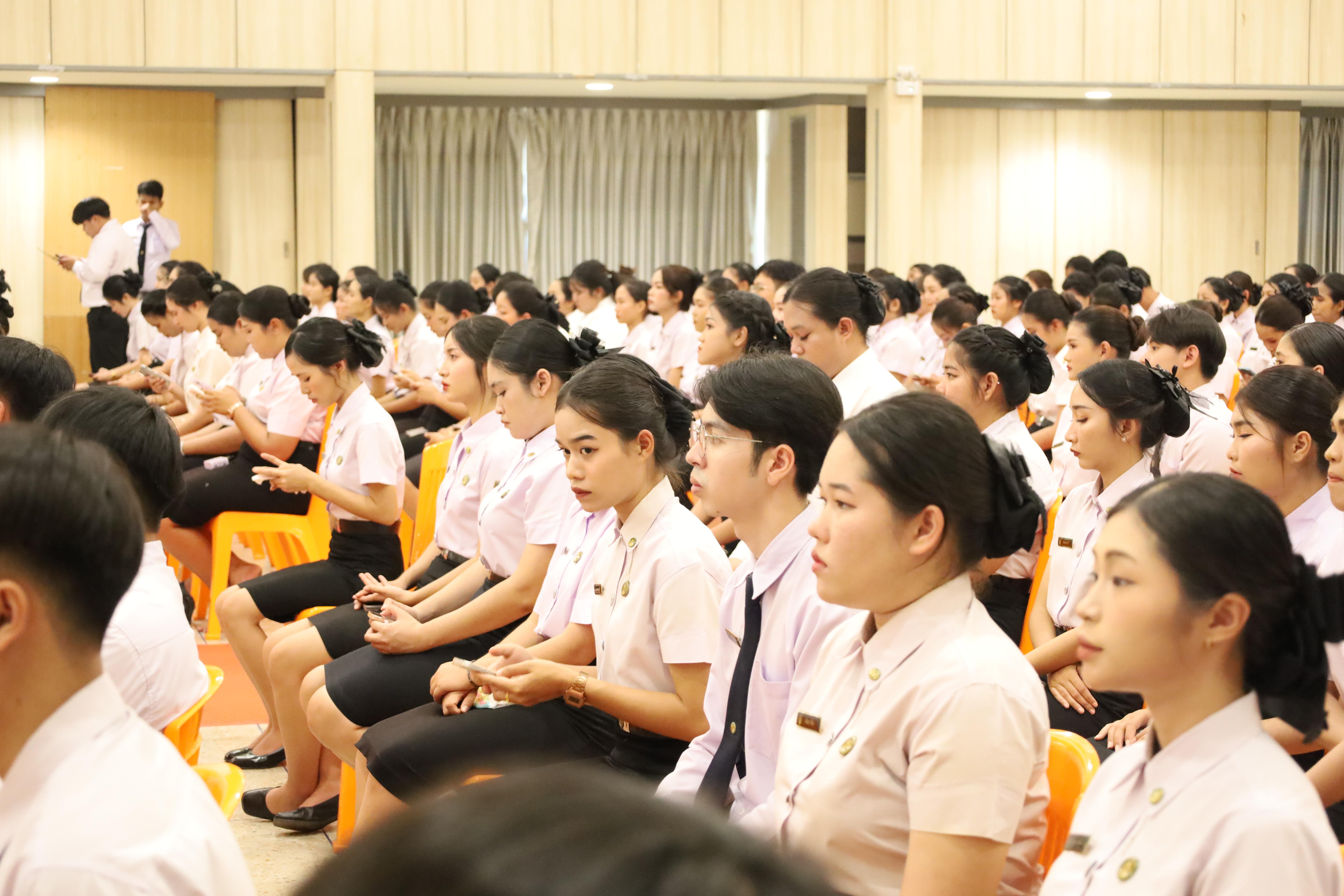 115. งานปัจฉิมนิเทศนักศึกษาหลักสูตรครุศาสตรบัณฑิต