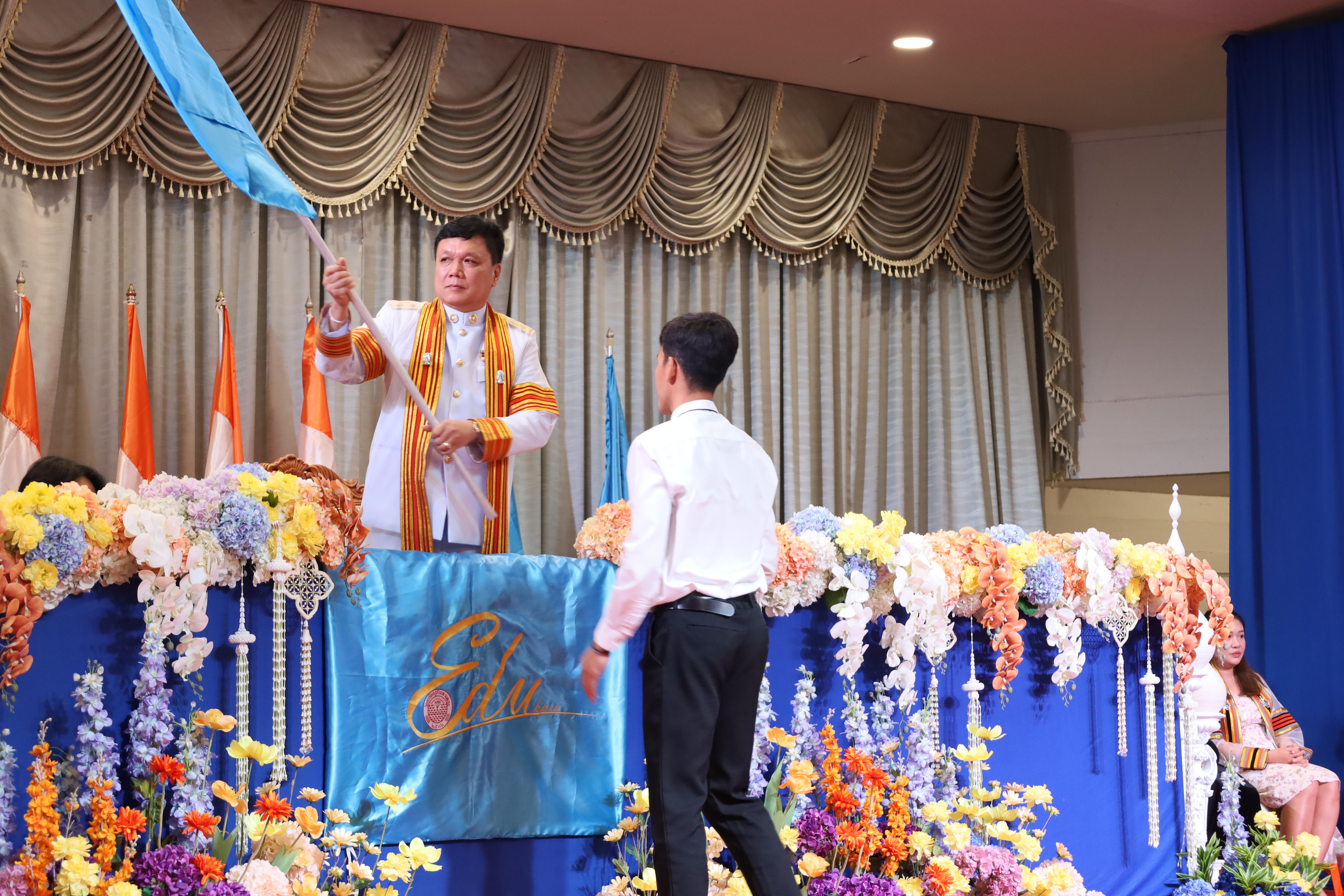174. งานปัจฉิมนิเทศนักศึกษาหลักสูตรครุศาสตรบัณฑิต