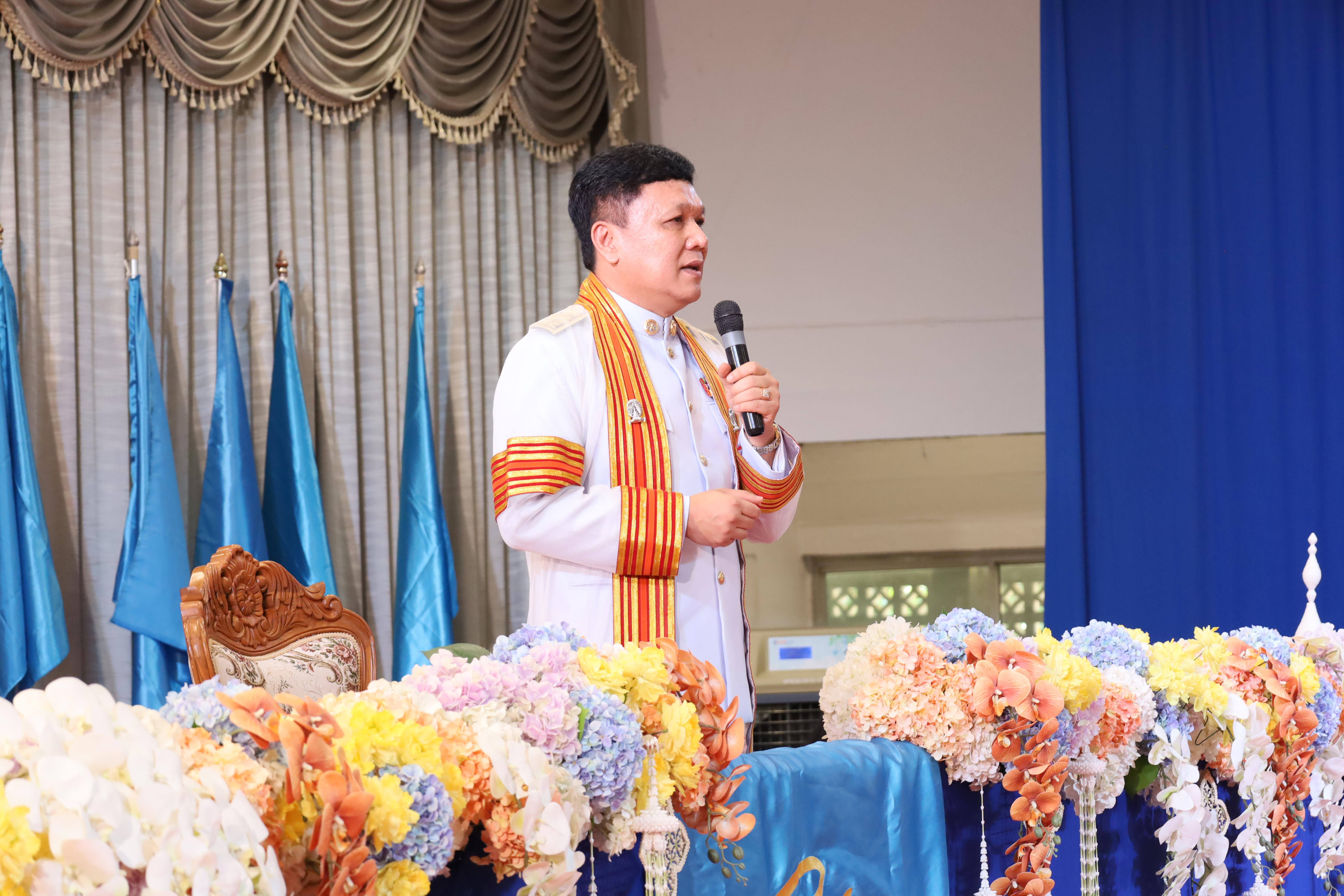 2065. งานปัจฉิมนิเทศนักศึกษาหลักสูตรครุศาสตรบัณฑิต