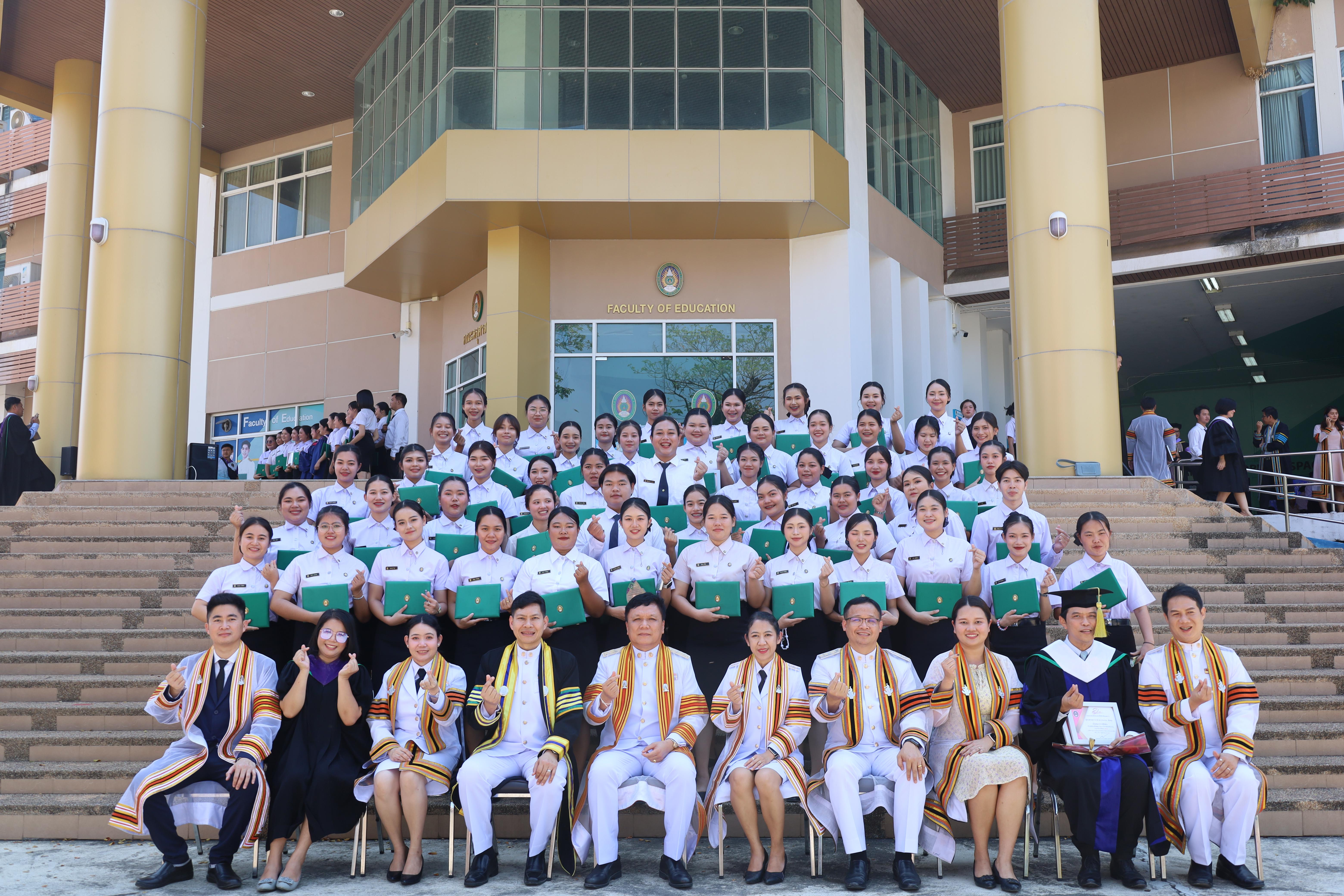 2140. งานปัจฉิมนิเทศนักศึกษาหลักสูตรครุศาสตรบัณฑิต