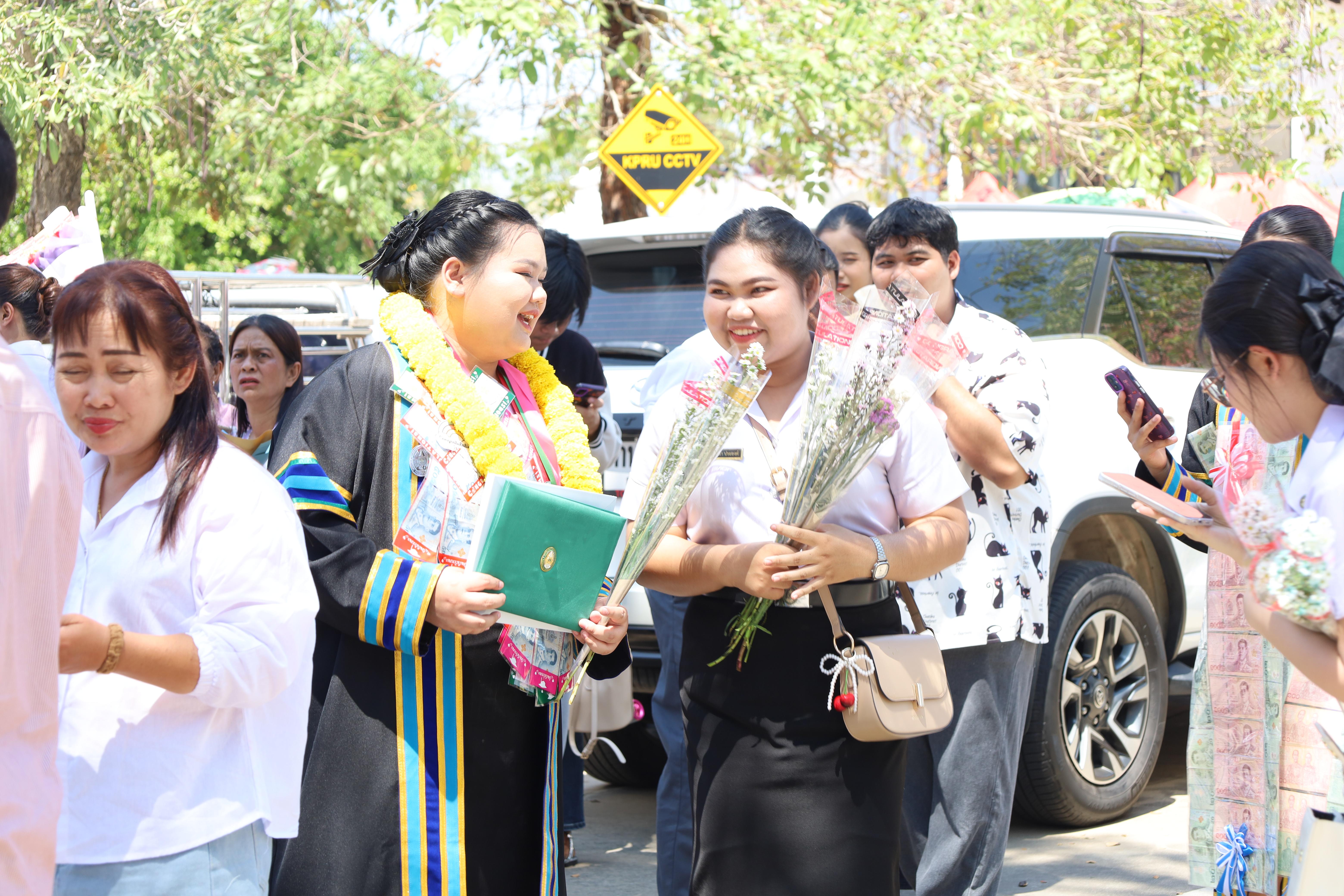 2230. งานปัจฉิมนิเทศนักศึกษาหลักสูตรครุศาสตรบัณฑิต