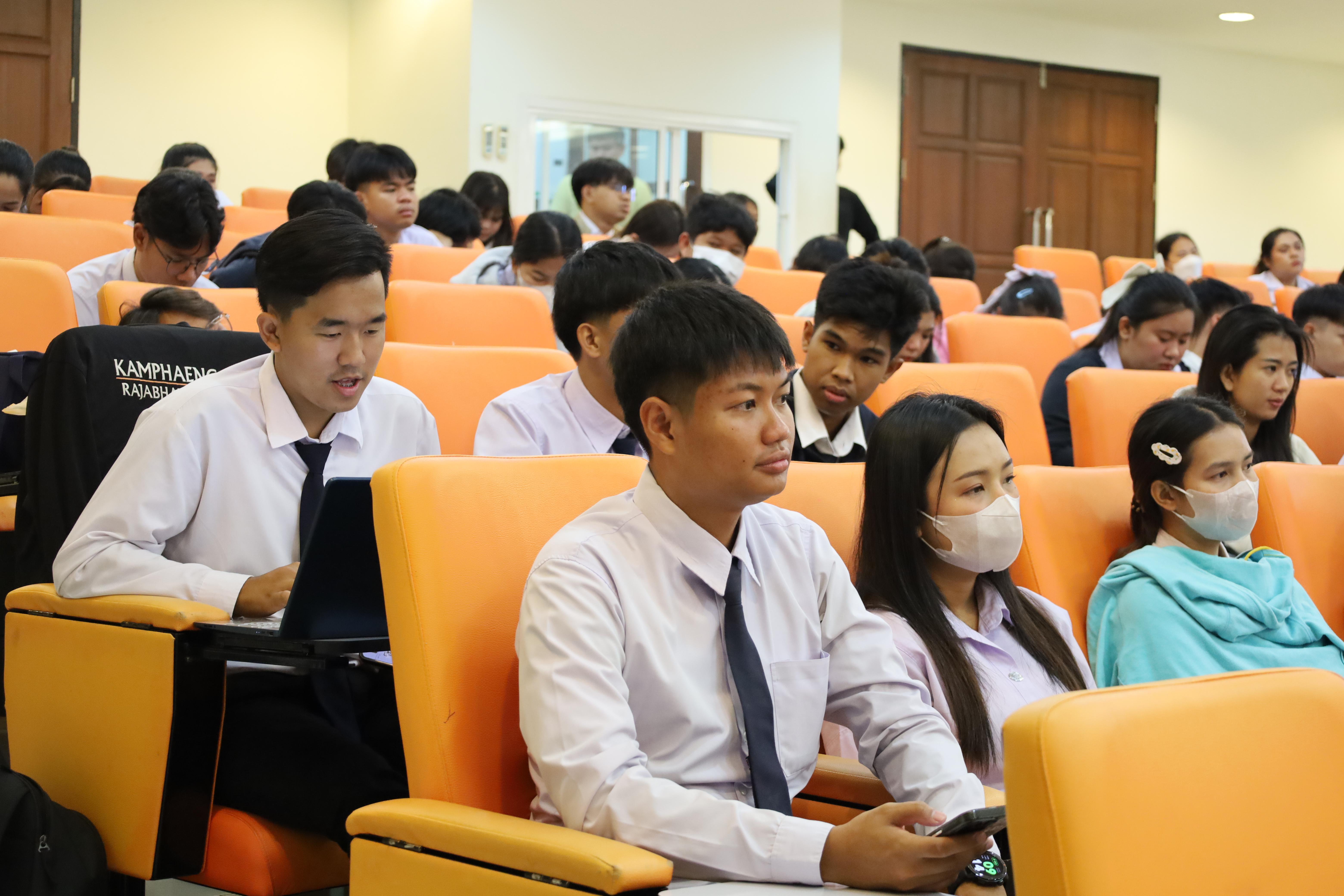 52. กิจกรรมเตรียมความพร้อมเพื่อสอบบรรจุเข้ารับราชการครู สำหรับนักศึกษาหลักสูตรครุศาสตรบัณฑิต