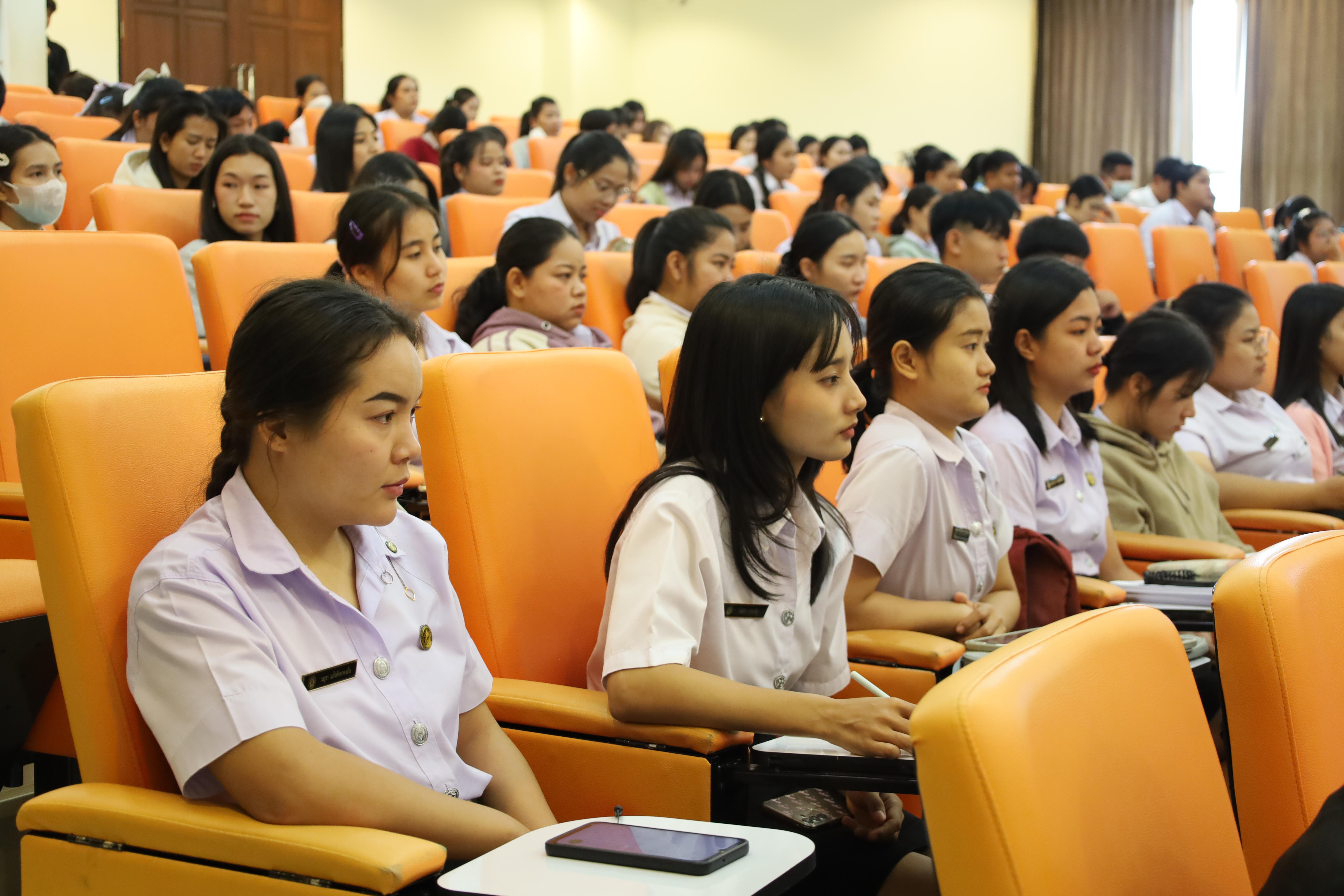 54. กิจกรรมเตรียมความพร้อมเพื่อสอบบรรจุเข้ารับราชการครู สำหรับนักศึกษาหลักสูตรครุศาสตรบัณฑิต