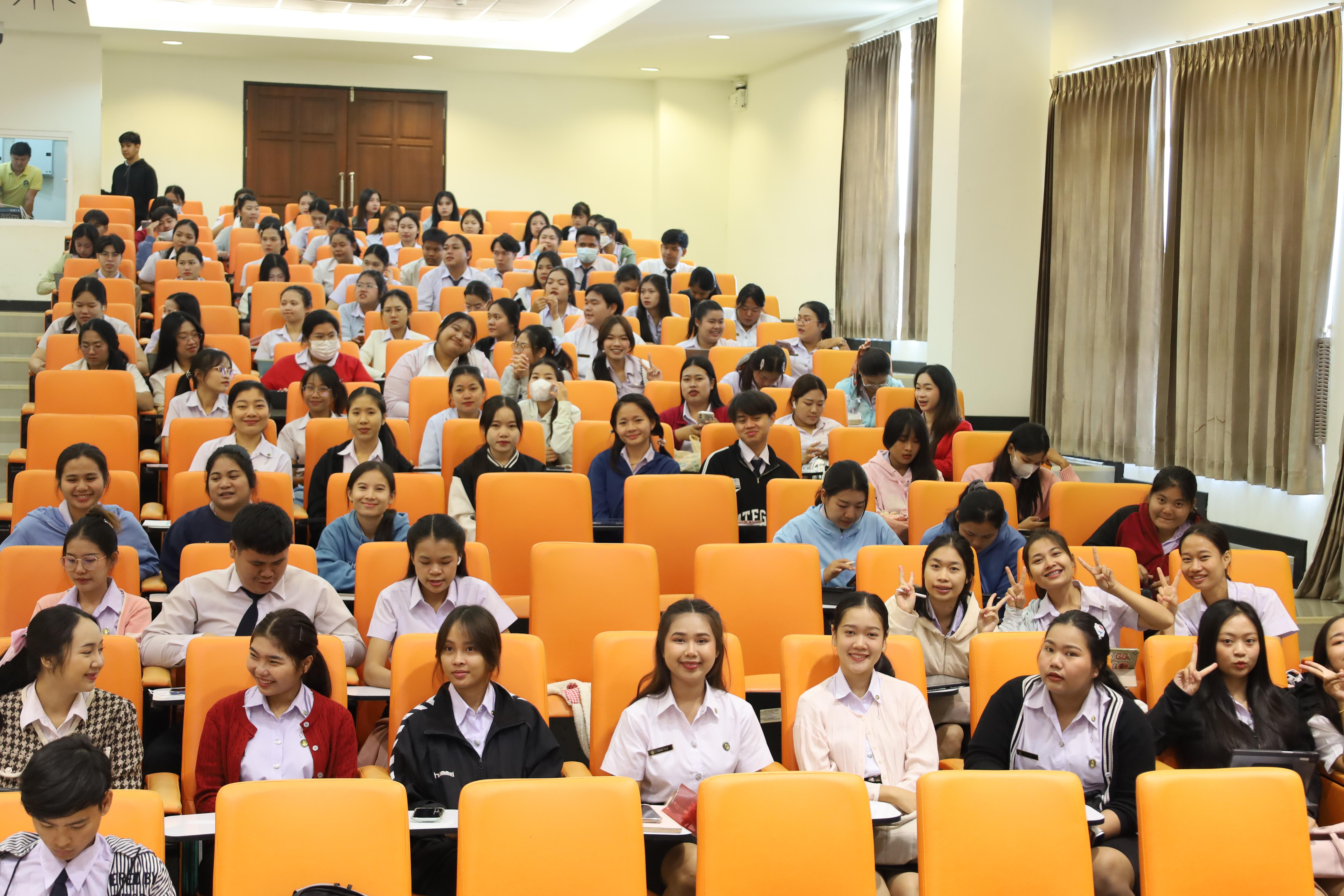 64. กิจกรรมเตรียมความพร้อมเพื่อสอบบรรจุเข้ารับราชการครู สำหรับนักศึกษาหลักสูตรครุศาสตรบัณฑิต